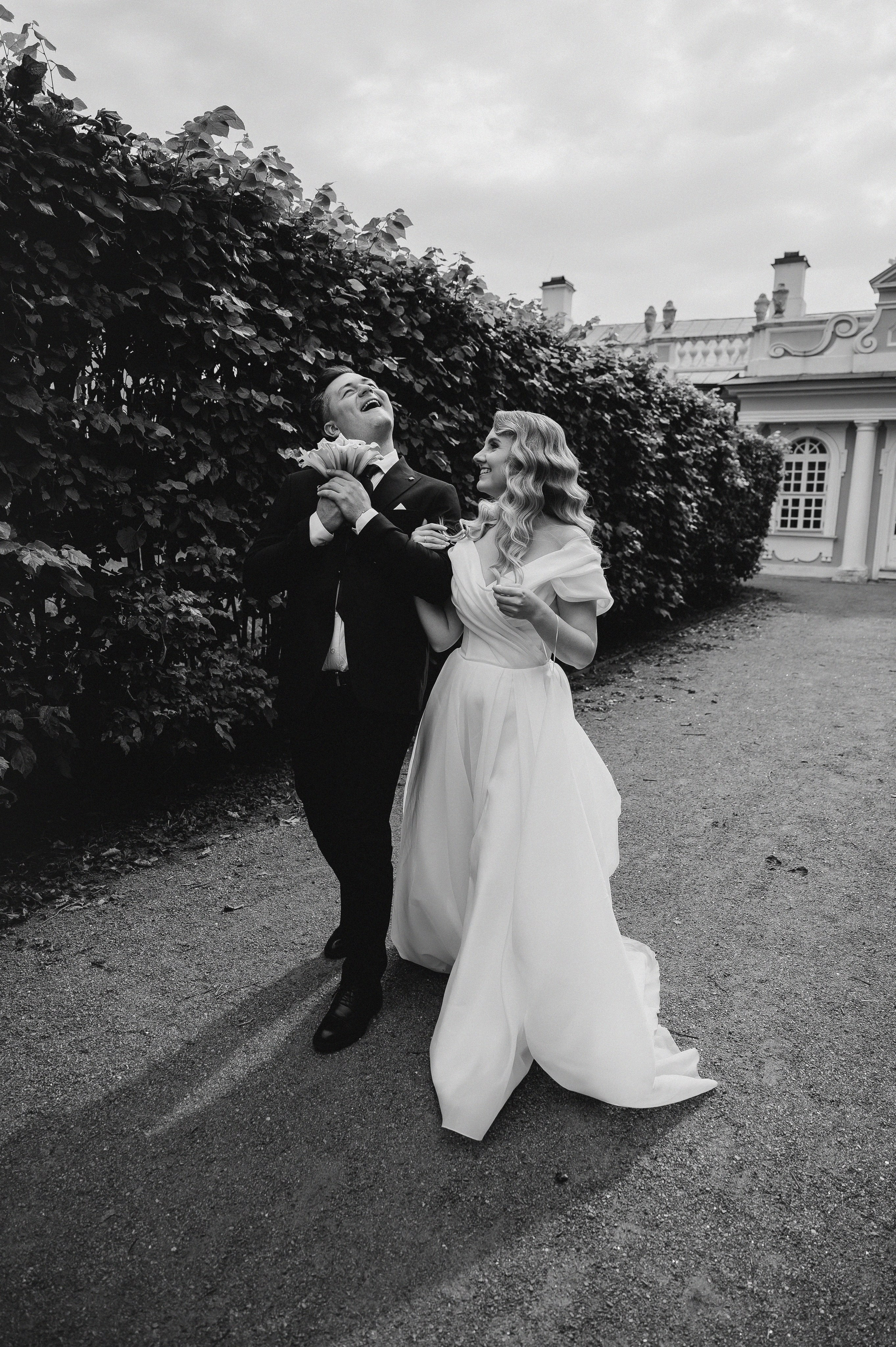 Илья и Ольга.Кусково. Свадебный фотограф Раменское-Москва