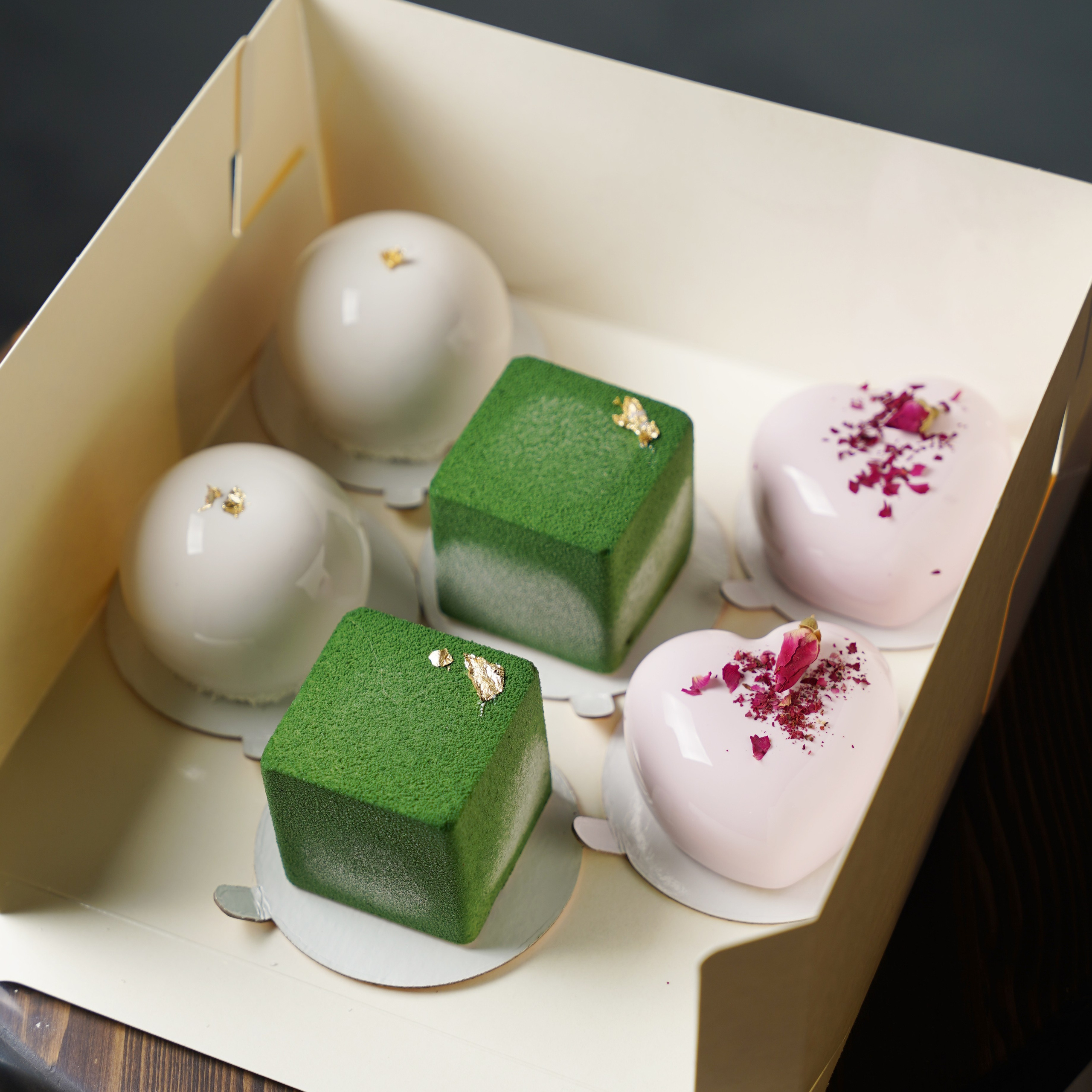 Варианты муссовых пирожных. Кондитер Наталья Ташматова