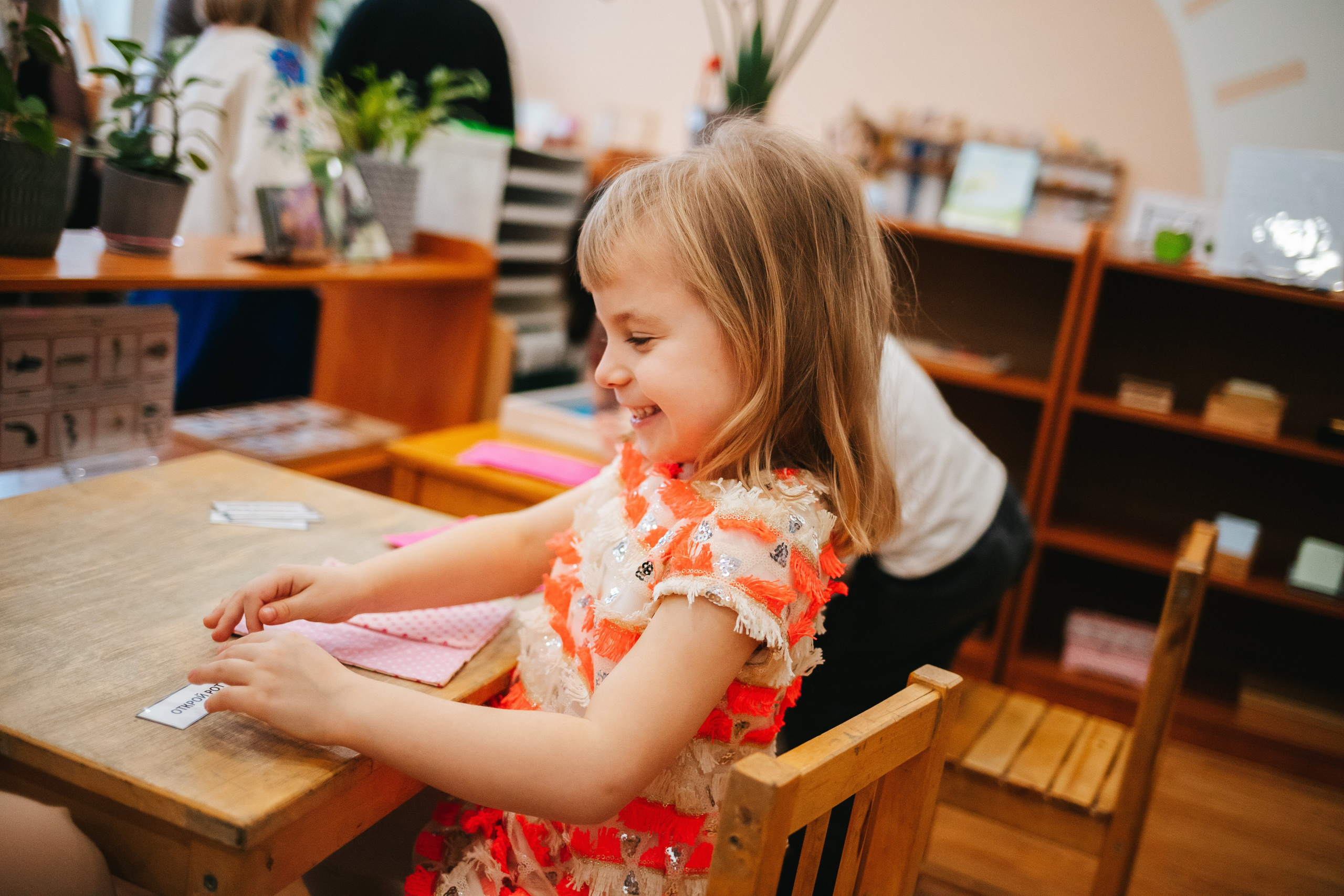 8 марта в Монтессори-саду. Семейный lifestyle фотограф в Санкт-Петербурге Людмила Пахомова