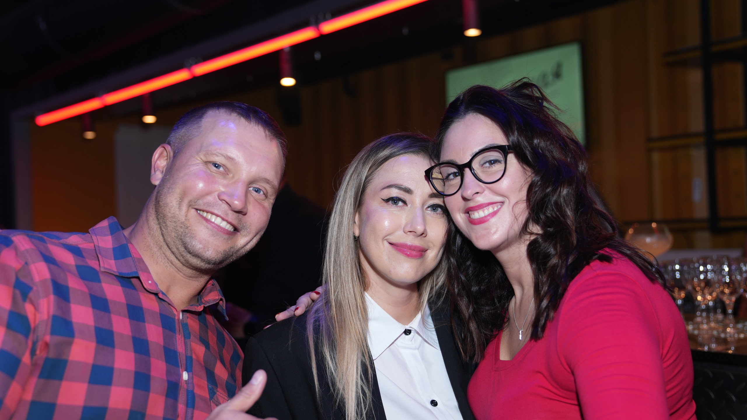 Презентация Пятого канала 01.10.2024. EVEREST PHOTO REPORT