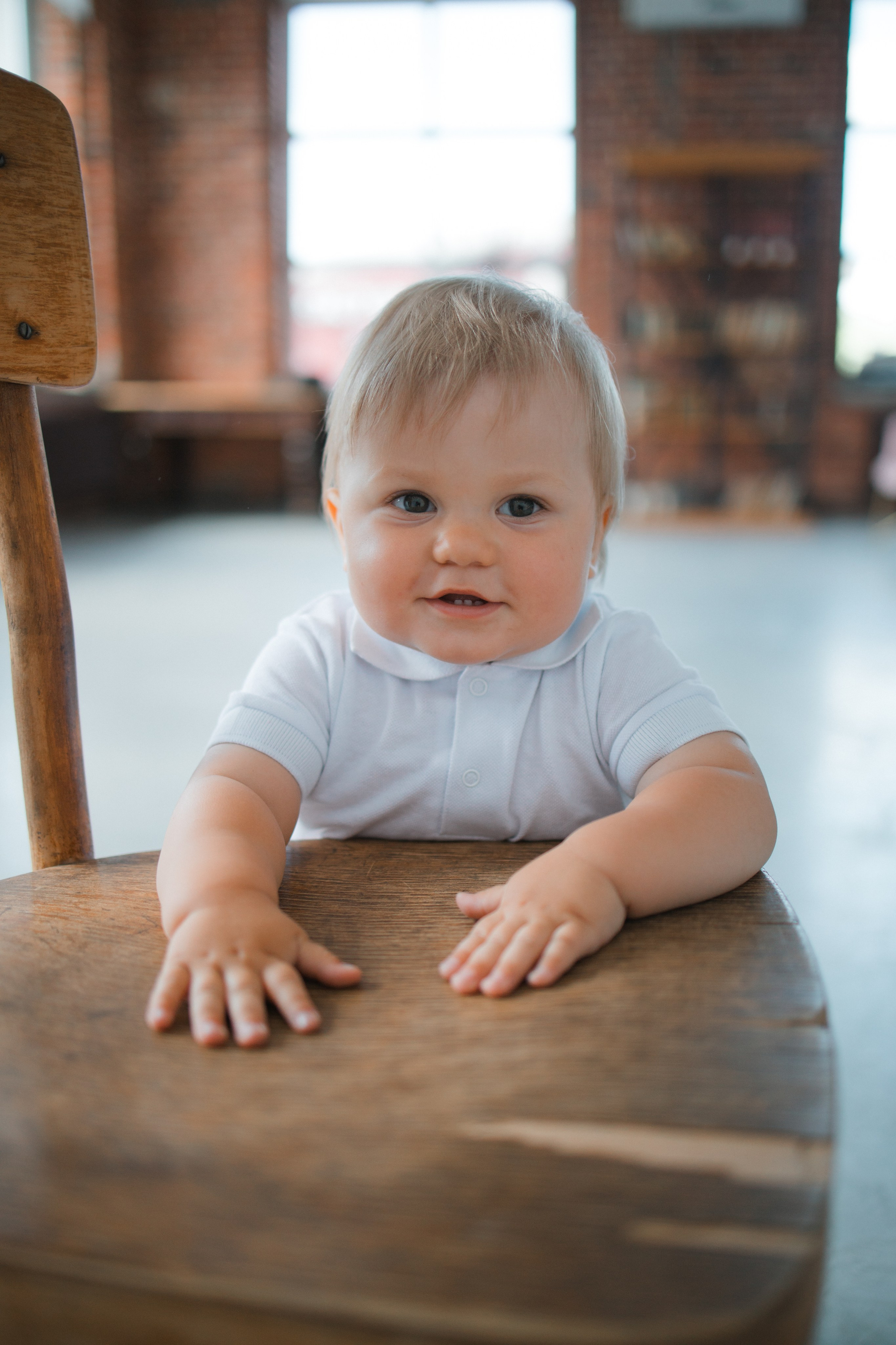 Фотосессия с ребенком в фотостудии. Выпускные альбомы в Серпухове