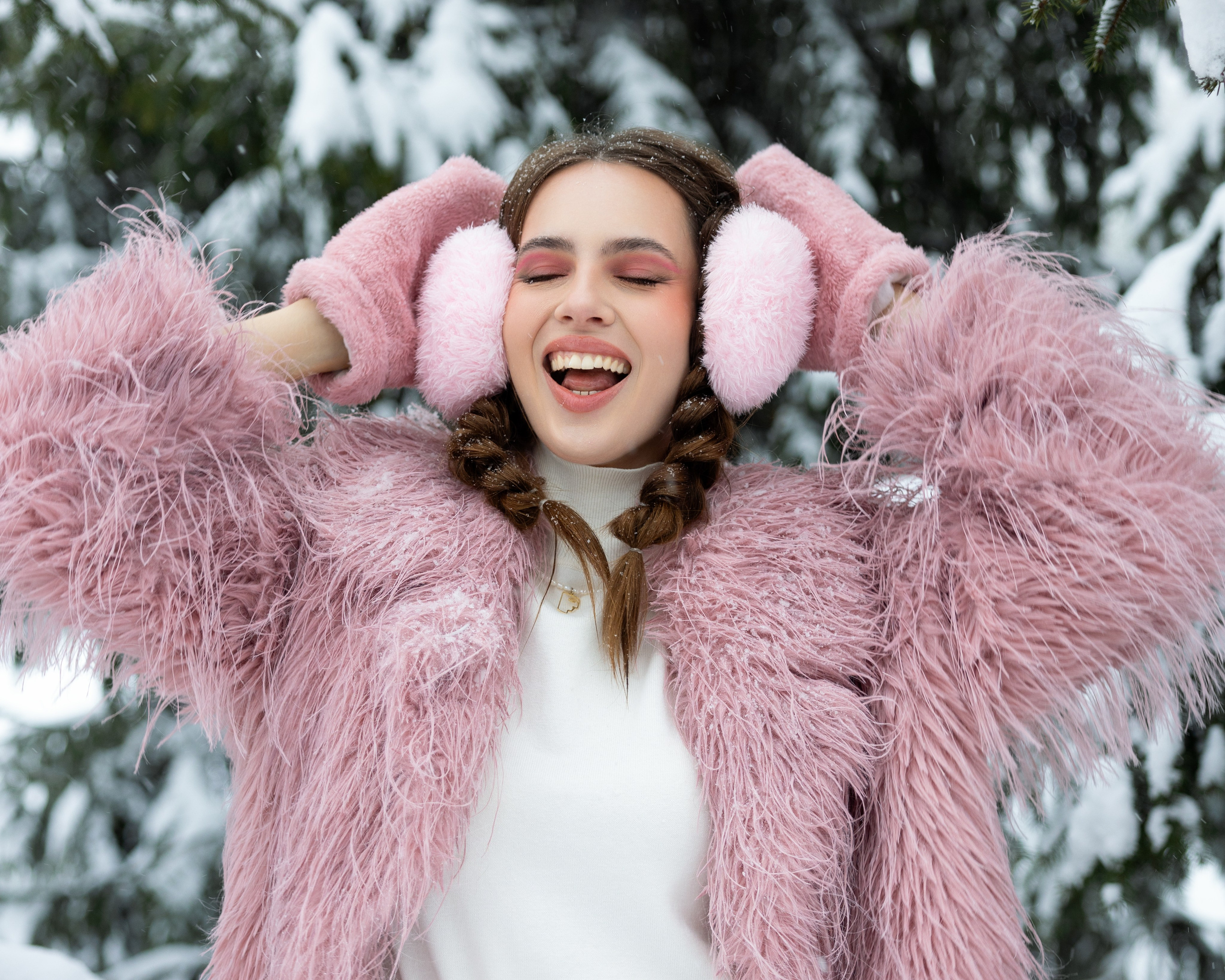 Съемка в цветущих садах. Фотограф в Санкт-Петербурге Вагнер Юлия
