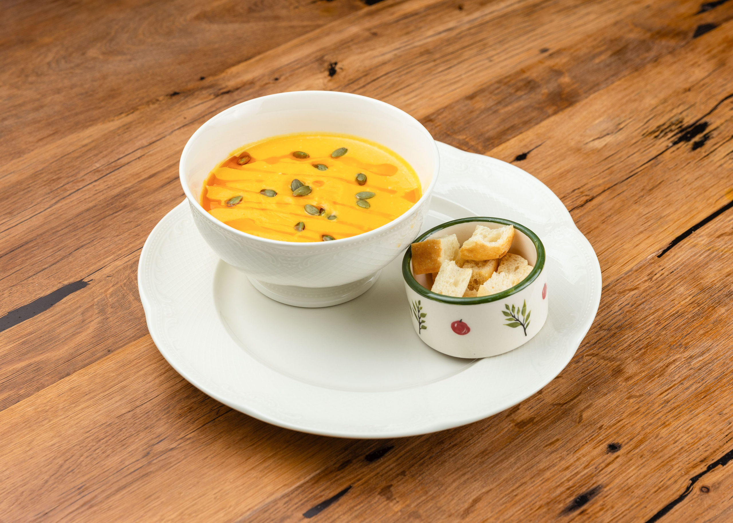 30.10.2025 Сыр Бор, Бизнес Ланчи. ФОТОГРАФ ВИНОГРАДОВА ДАРЬЯ