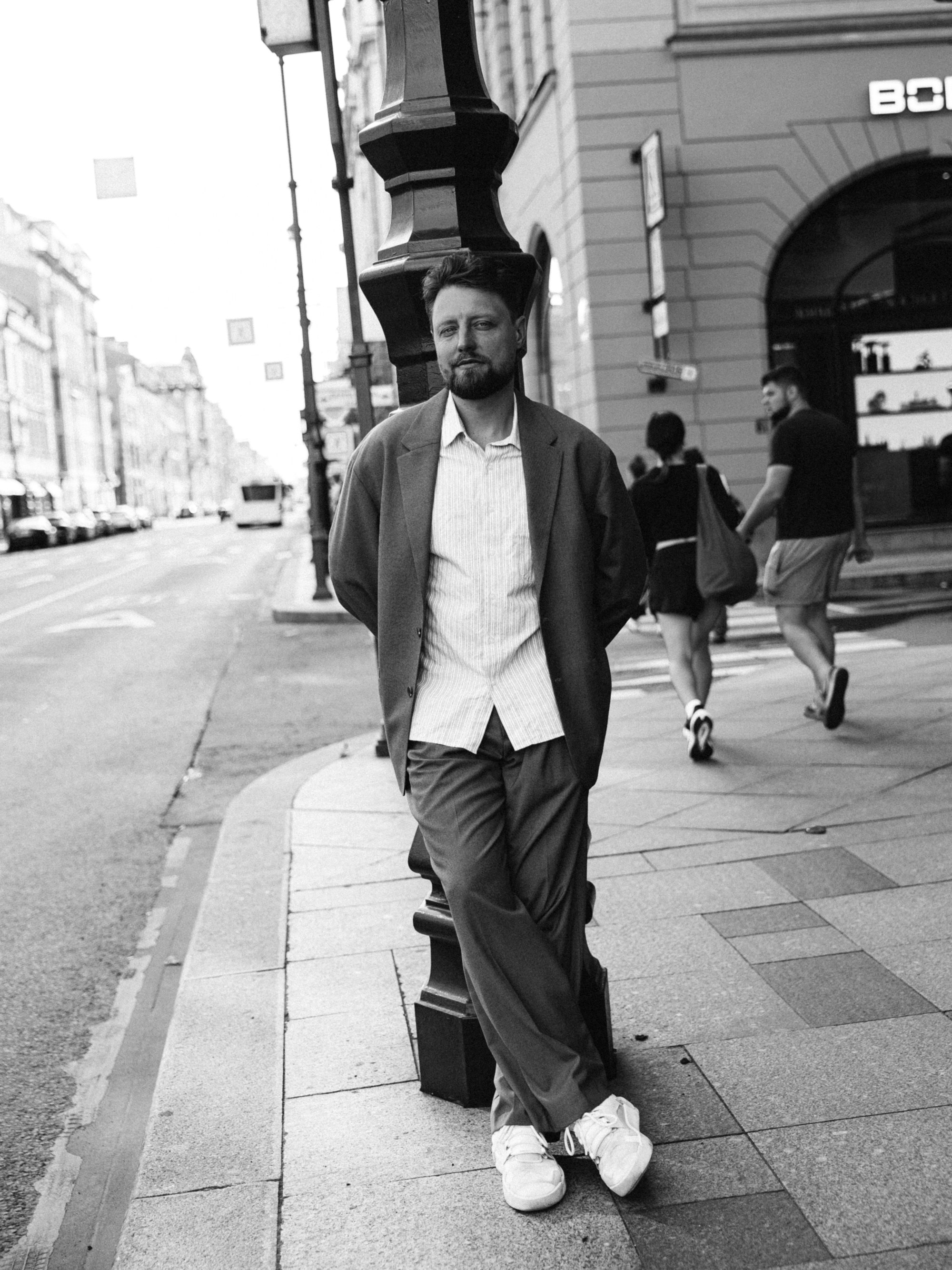 Антон в Петербурге. Костя Жуков — фотограф в Москве