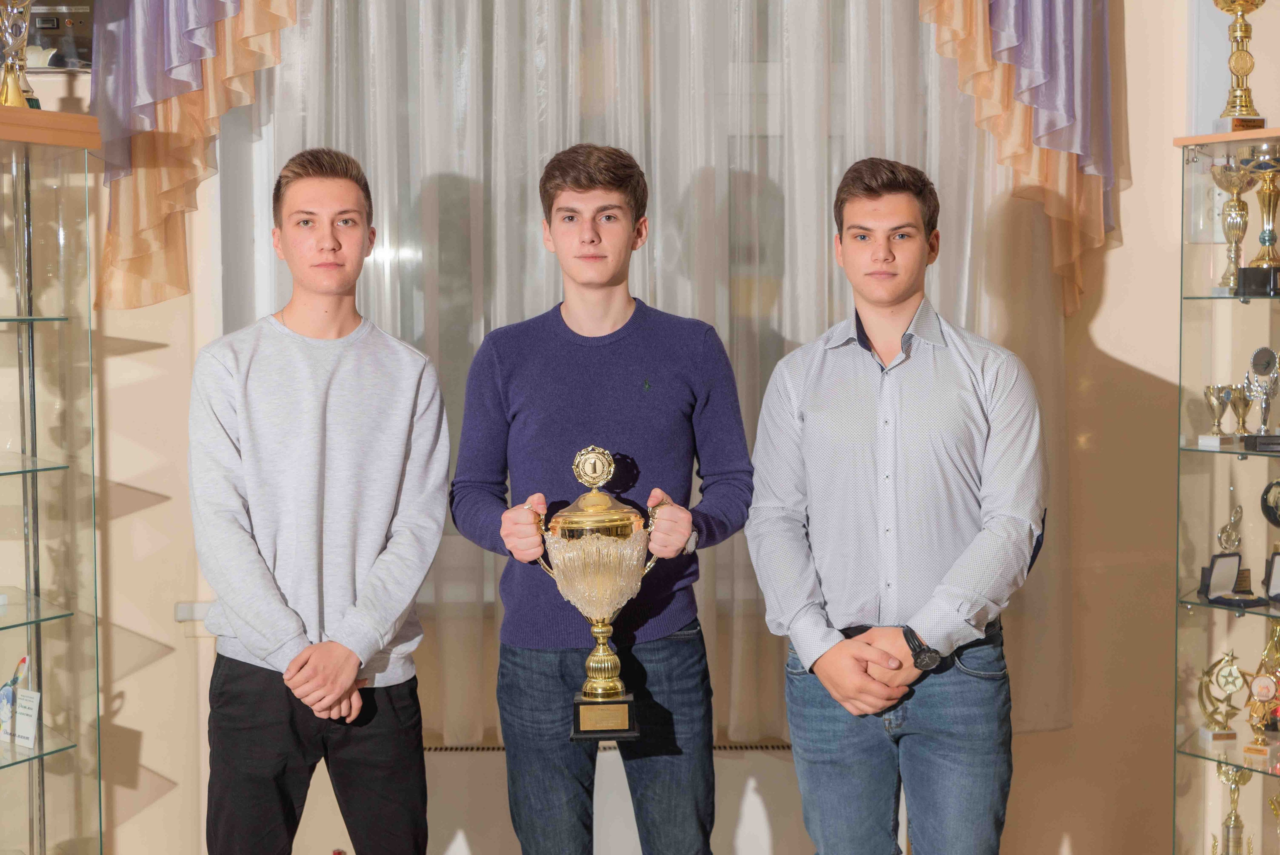 Фотосессия 11 класса для альбомов, 2019 год. Фотограф и видеограф в Москве и Абу Даби Мария Кулагина