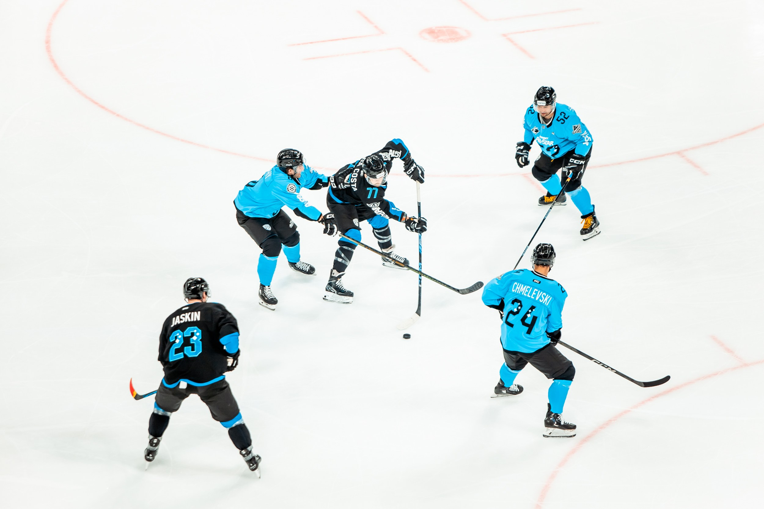 KHL All-Star 2025. Репортажный фотограф в Сочи Дмитрий Ветринский