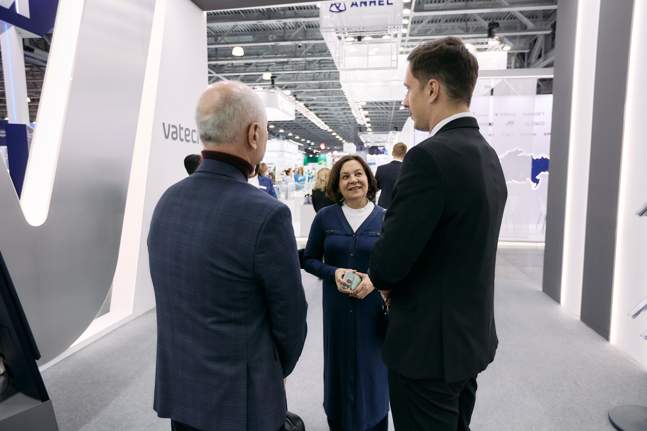 Дентал Салон 2026: Vatech. Свадебный и репортажный фотограф Дмитрий Кононенко