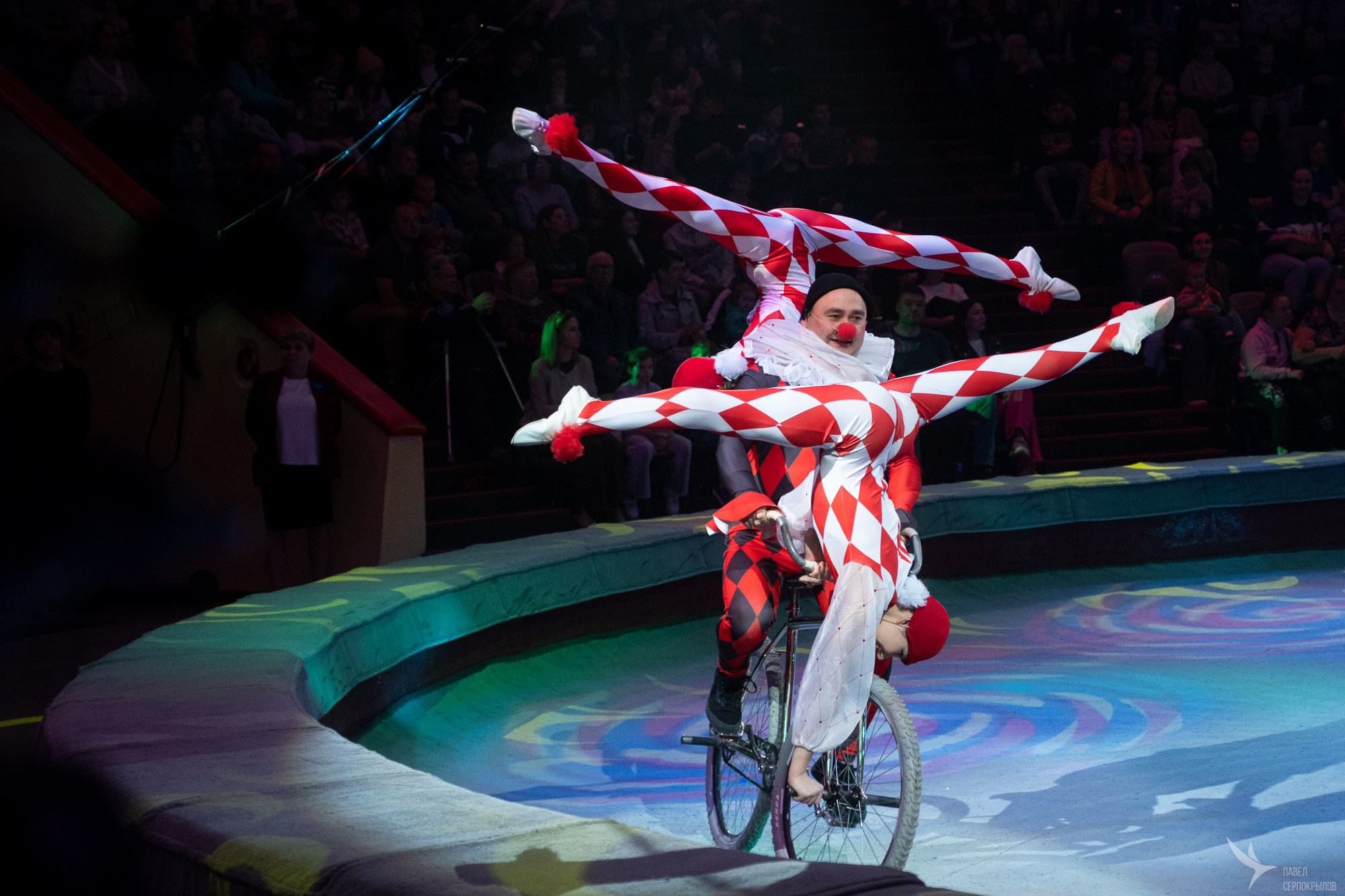 Гала-представление ЭВОЛЮЦИОНЕРЫ. Репортажный фотограф в Казани Павел Серпокрылов