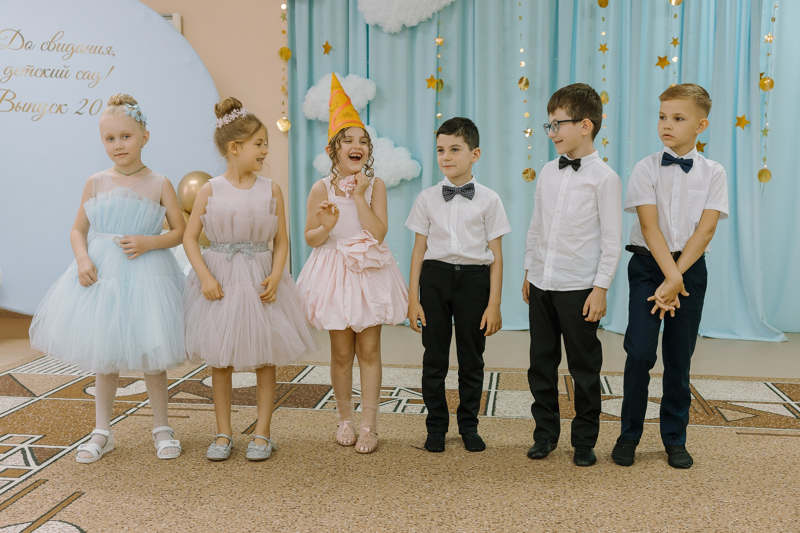 Выпускной в ДС -29. Выпускные альбомы Натальи Бутко: Новороссийск, Анапа, Геленджик