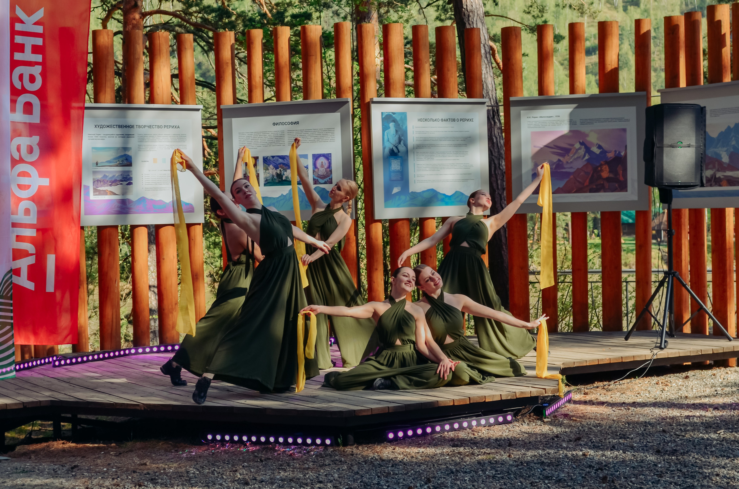 Фестиваль «Цветение Маральника на Алтае 2025». Фоторепортаж. Денисова Аля — фотограф для парных съемок и индивидуальных историй в Барнауле