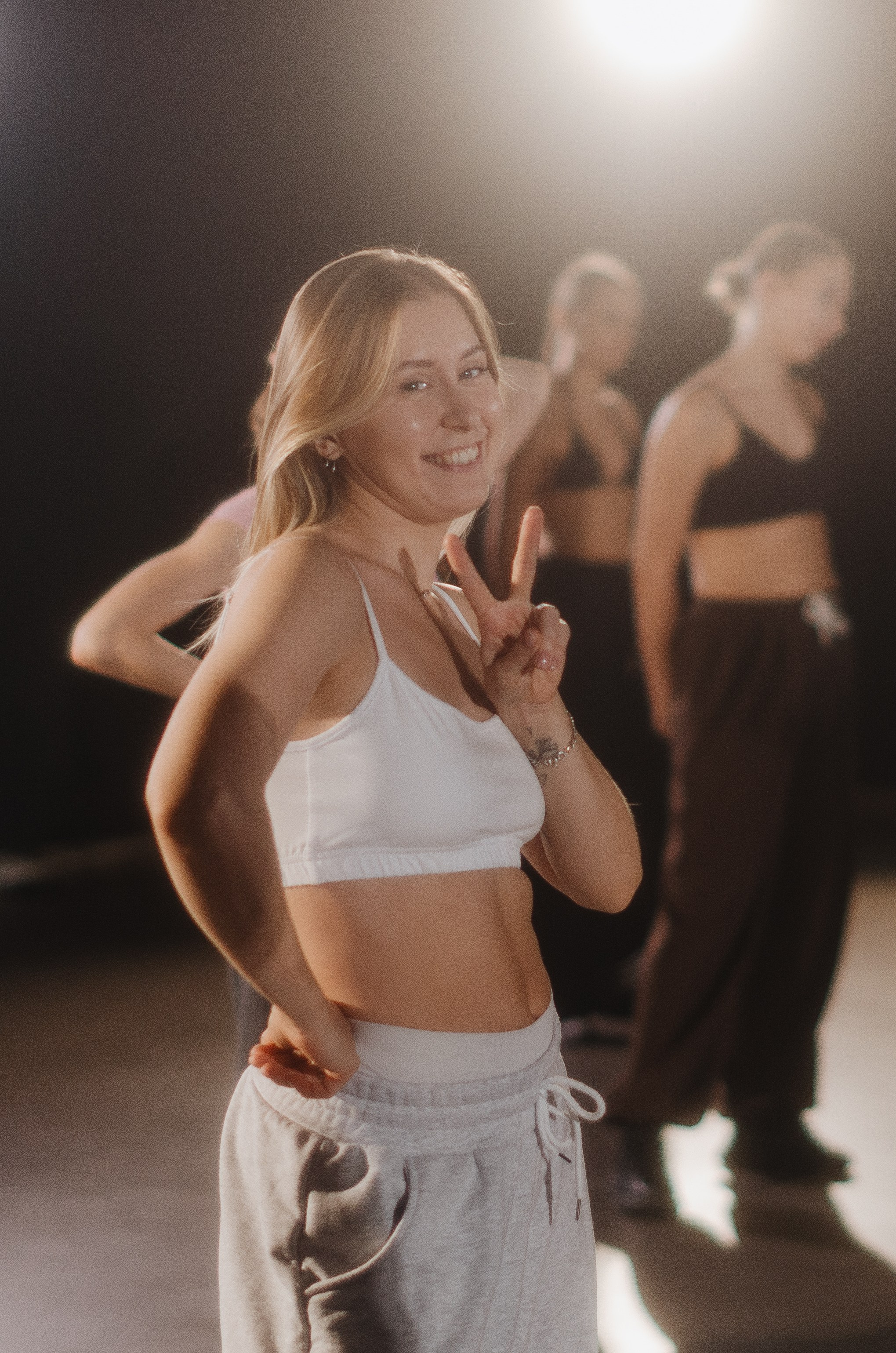 Мастер-классы по High Heels/Girly hip-hop от Оксаны ATTA. Денисова Аля — фотограф для парных съемок и индивидуальных историй в Барнауле