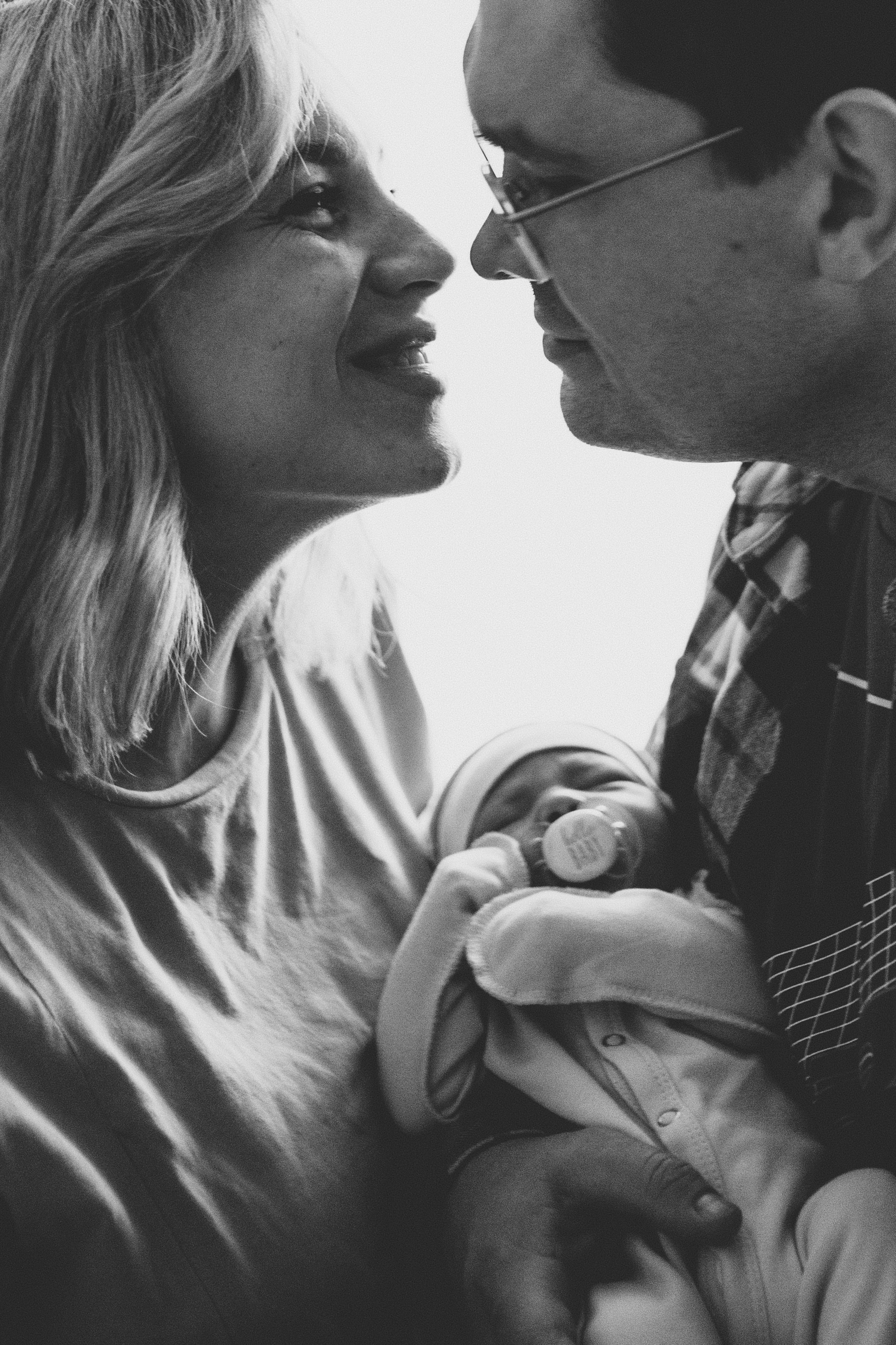 Выписка Миши. Семейный фотограф и фотограф на роды в Ростове-на-Дону Мухина Виктория