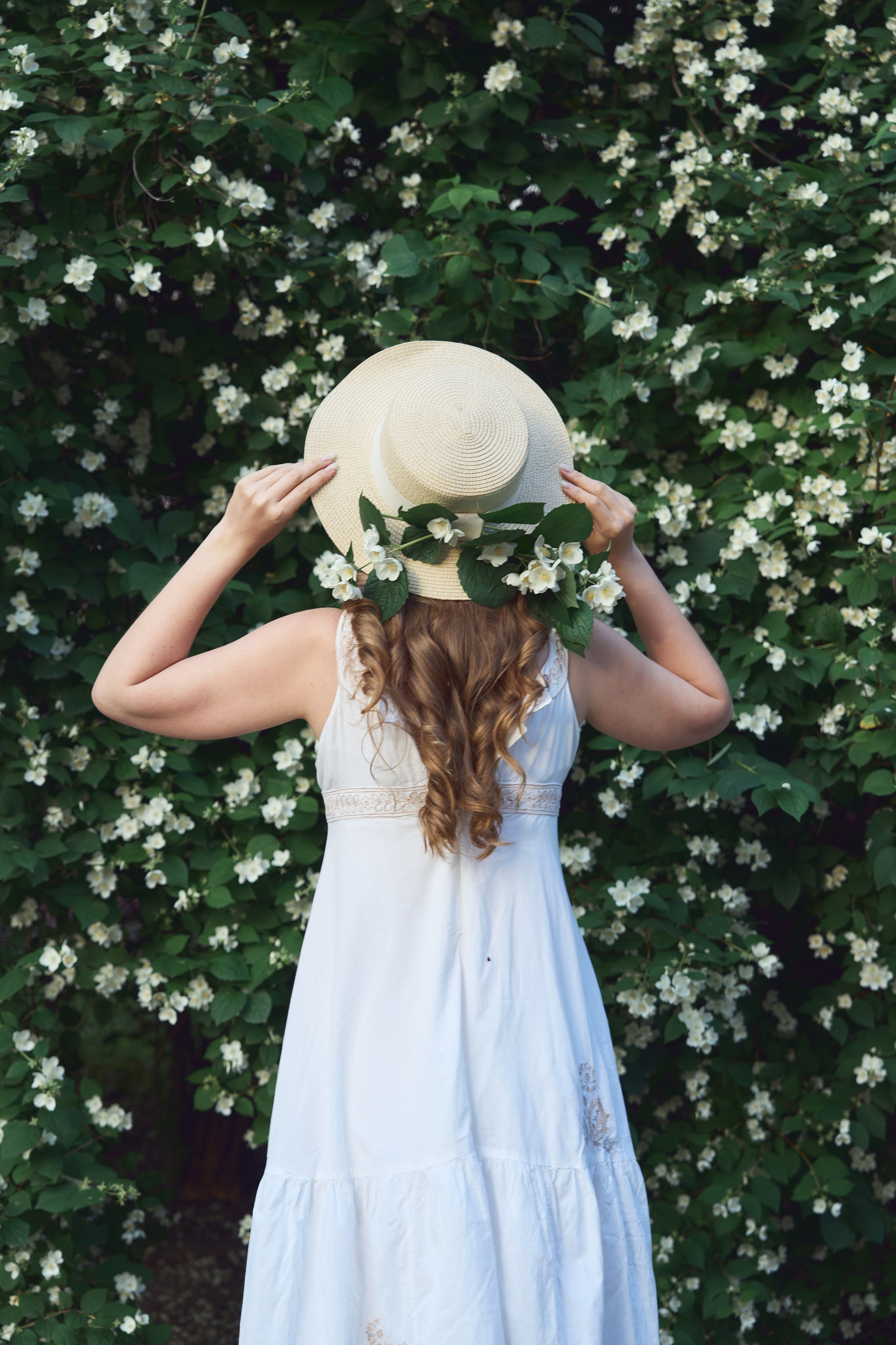 Съемка Анастасии в жасмине. Фотограф Светлана Боровикова в Домодедове