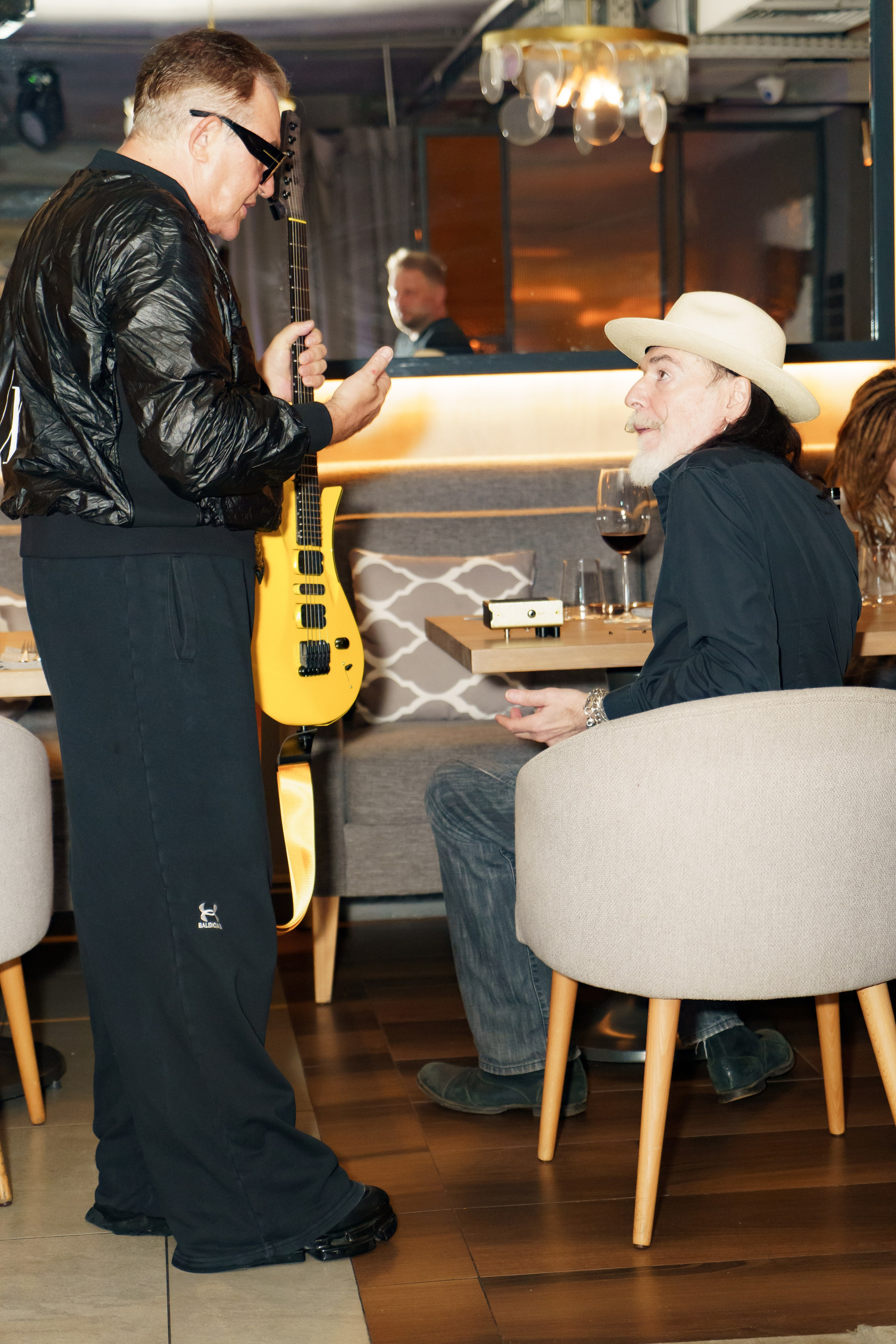 Voron&Nash dресторанt Rumi. Семейный и детский фотограф Зеленоград Кудашова Наиля