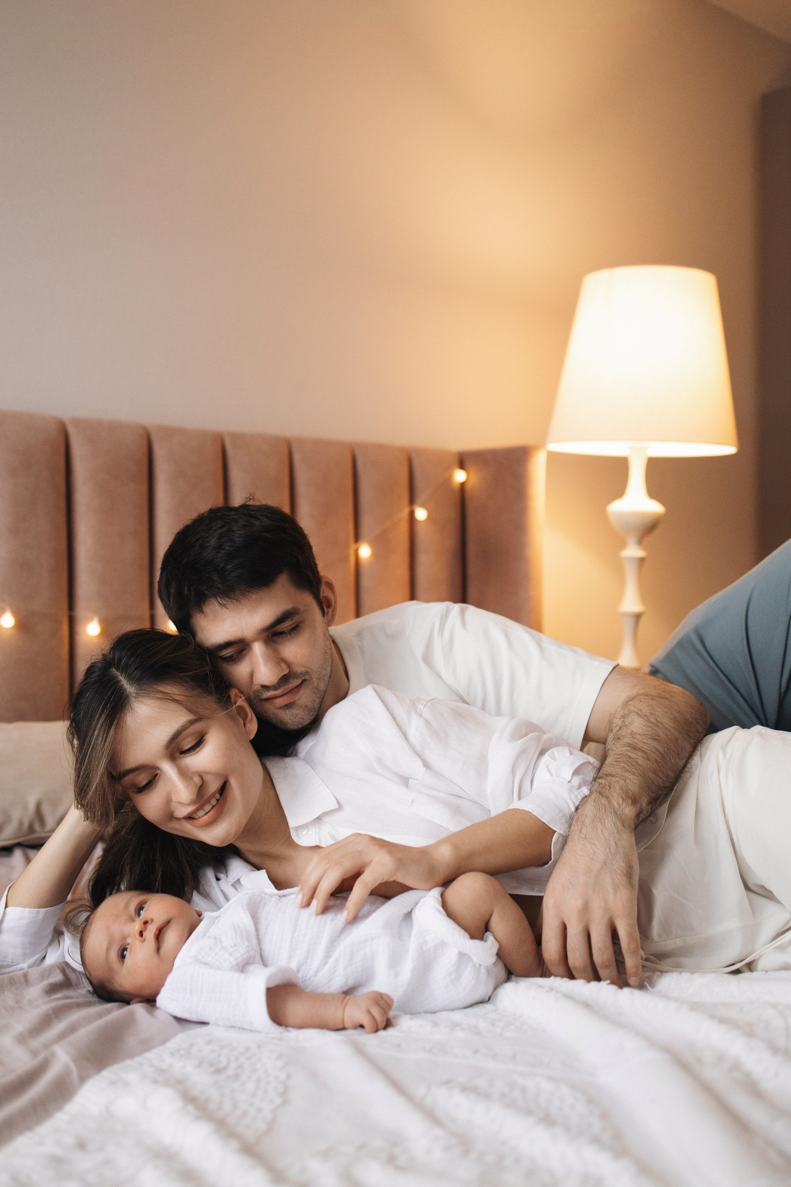 Диана, Рустам, Дамир, домашняя newborn. Семейный фотограф в Москве Марина Петра