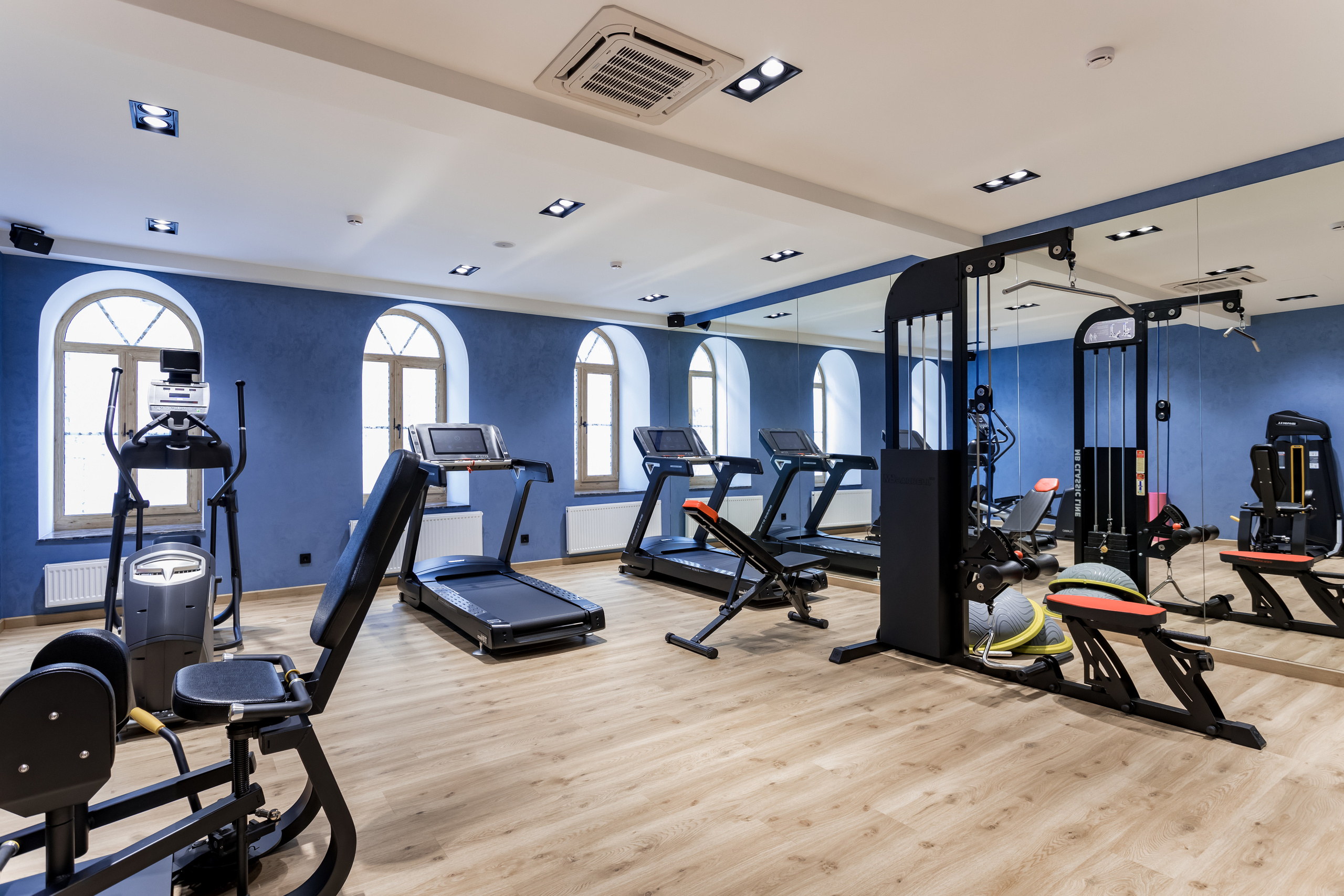 Съемка интерьера для фитнес-клуба и салона красоты Be Fit Studio. Интерьеры, Контент, Портреты | Фотограф в Москве Дани Терно