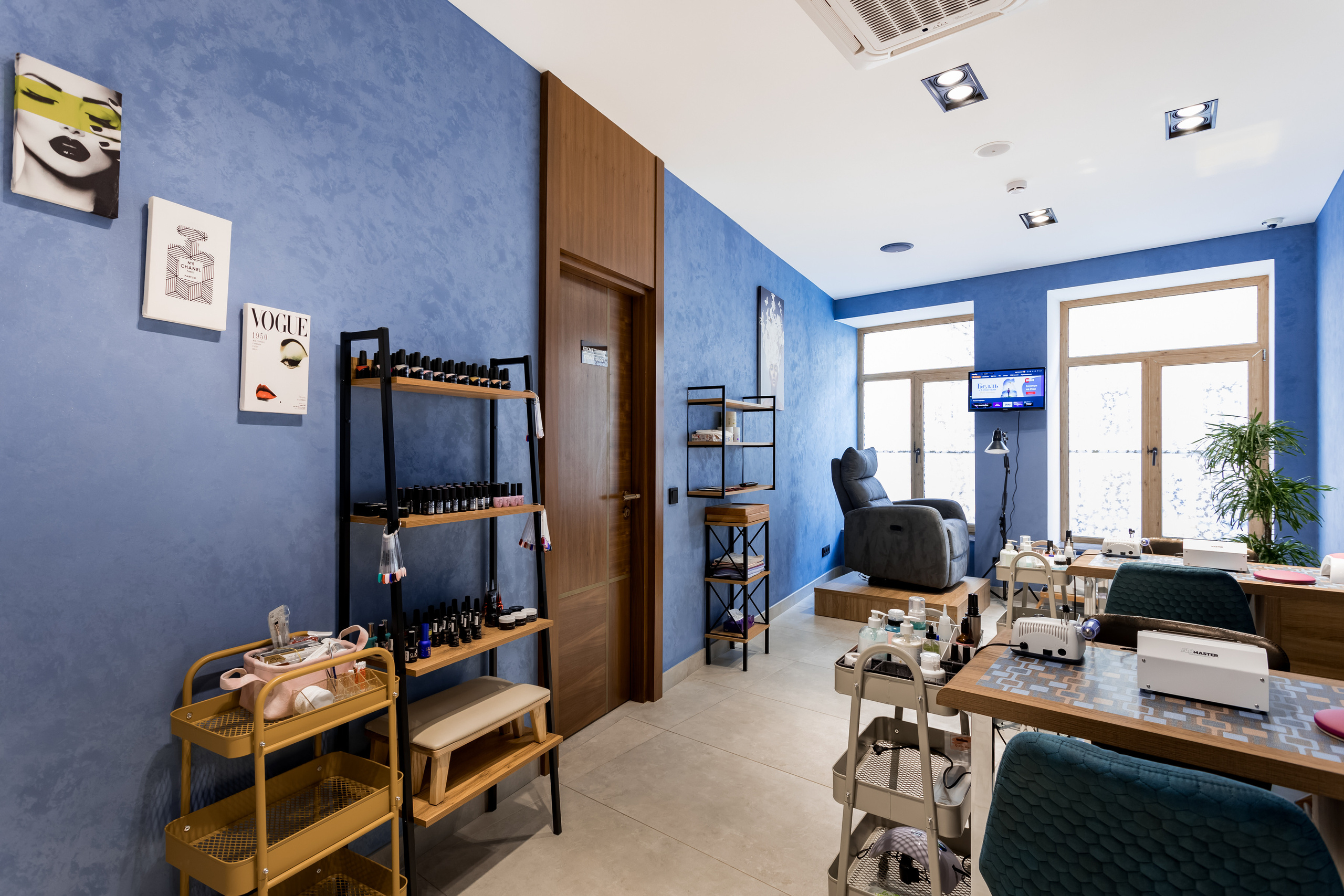 Съемка интерьера для фитнес-клуба и салона красоты Be Fit Studio. Интерьеры, Контент, Портреты | Фотограф в Москве Дани Терно