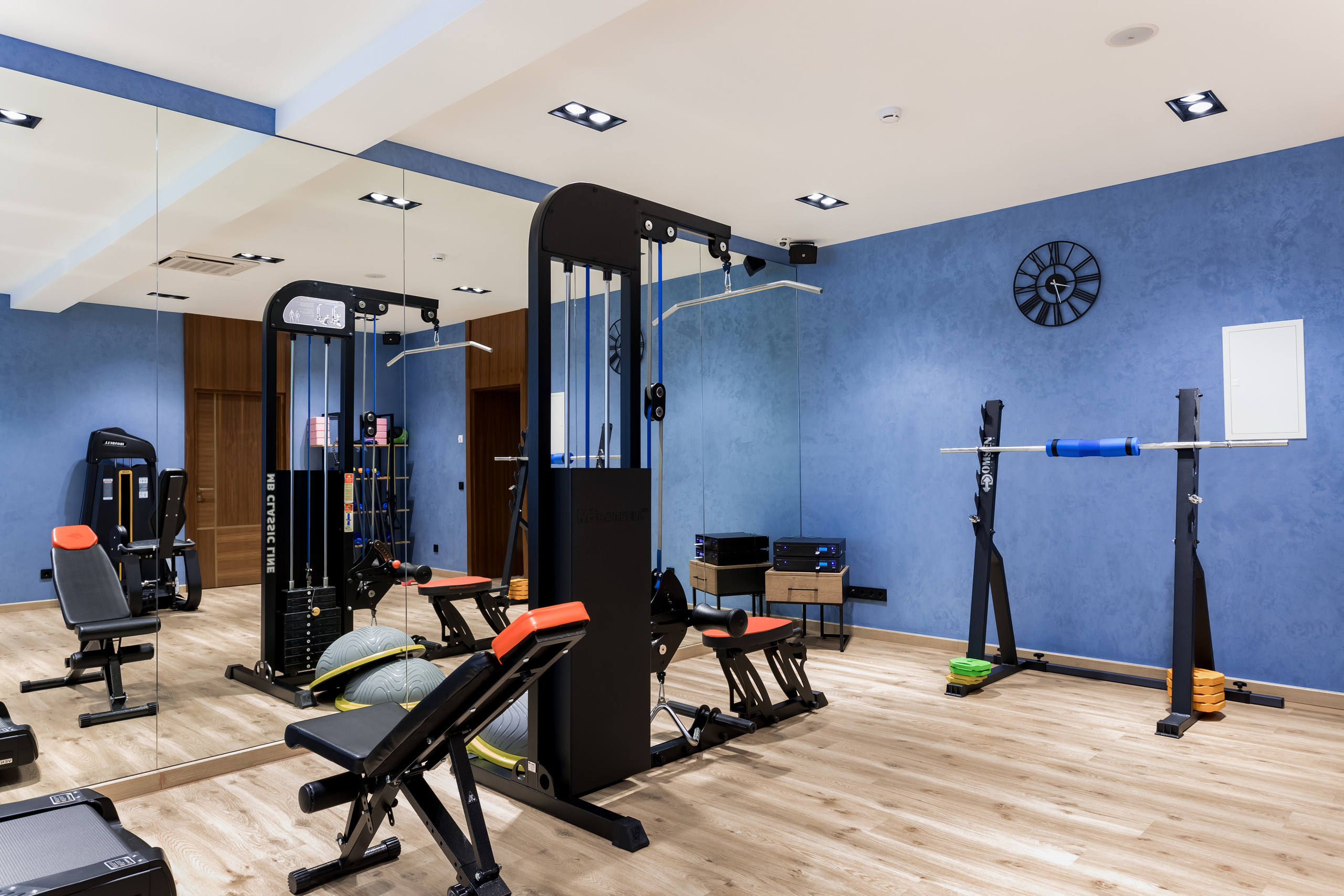 Съемка интерьера для фитнес-клуба и салона красоты Be Fit Studio. Интерьеры, Контент, Портреты | Фотограф в Москве Дани Терно