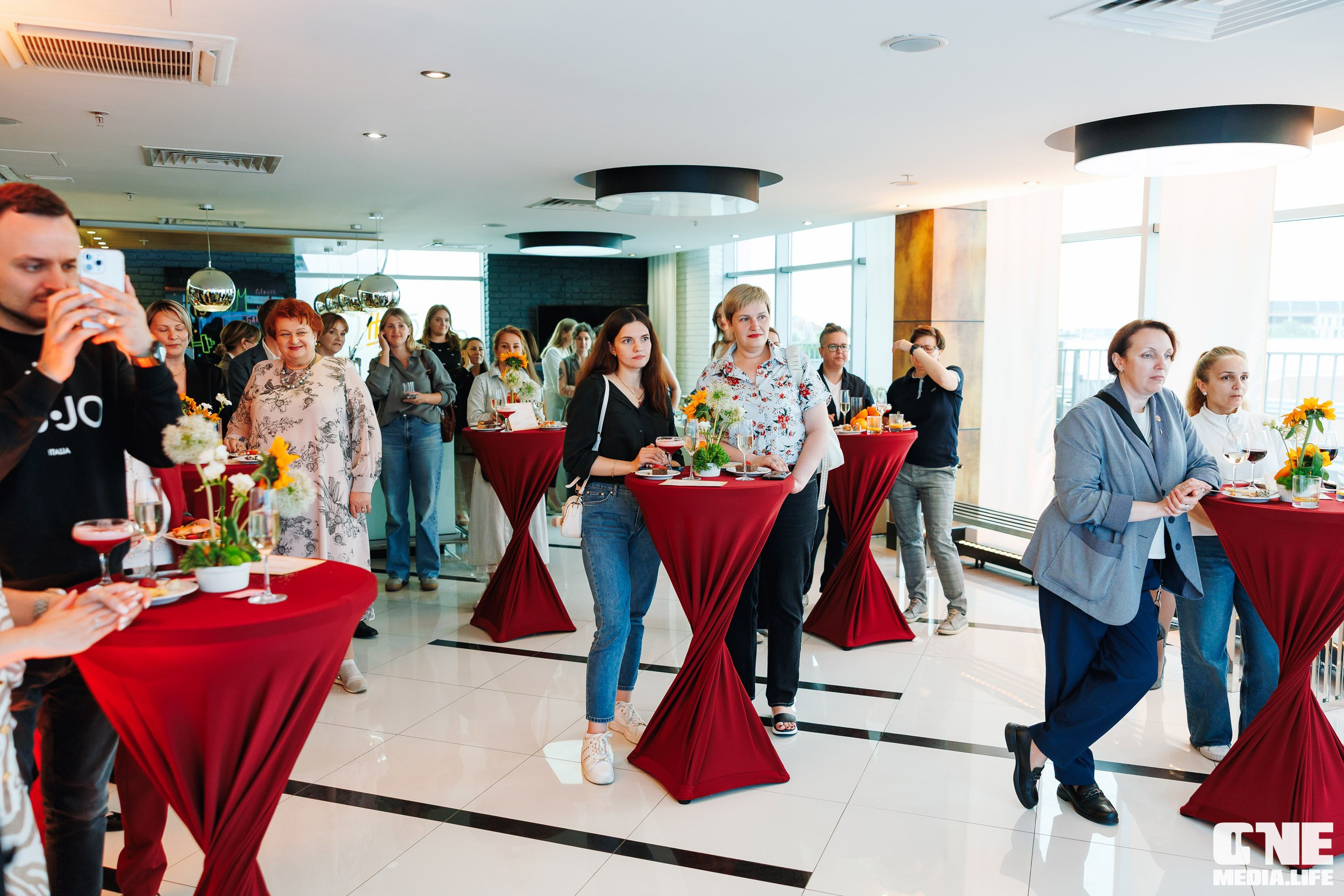 Фоторепортаж из отеля Рэдиссон. One Media Life: фоторепортажи, фотоотчеты с мероприятий и заведений