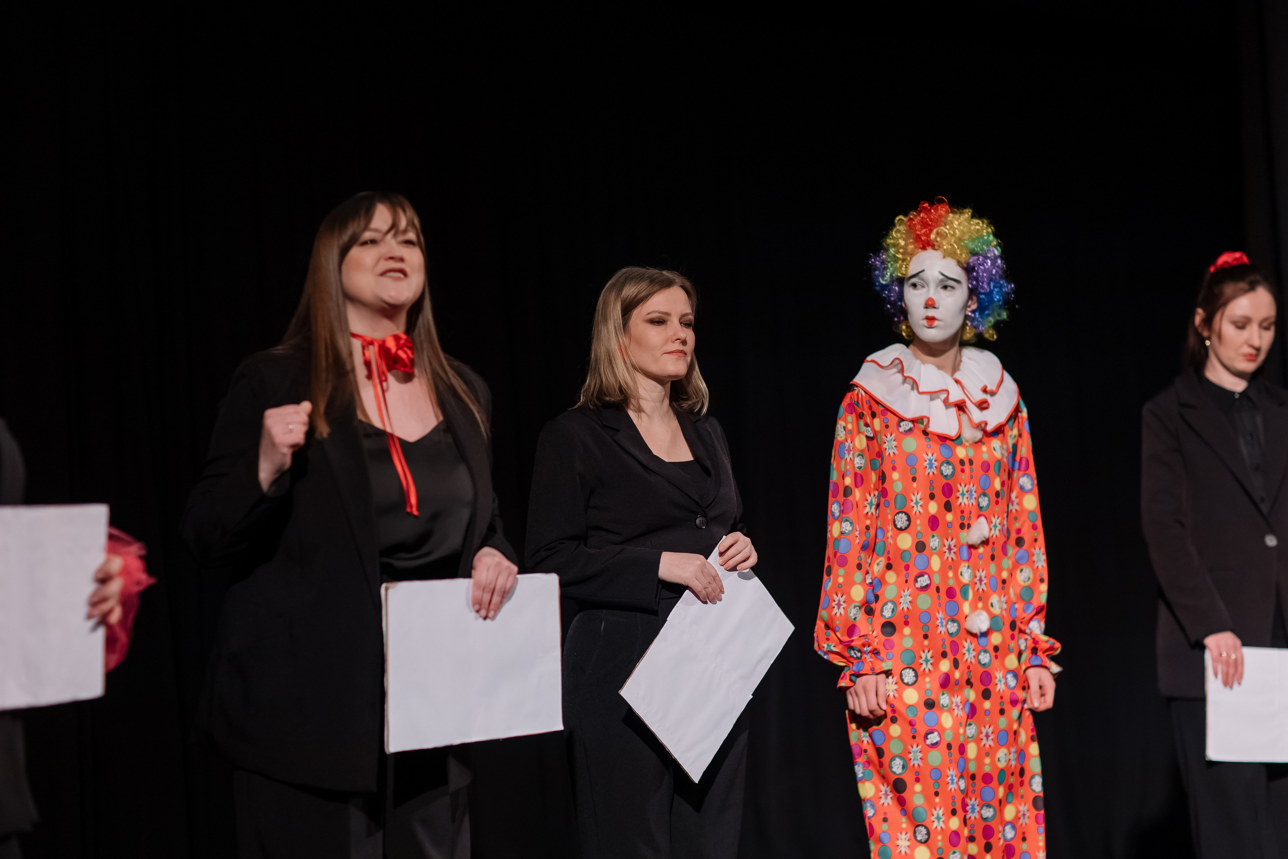 Спектакль. Свадебный фотограф