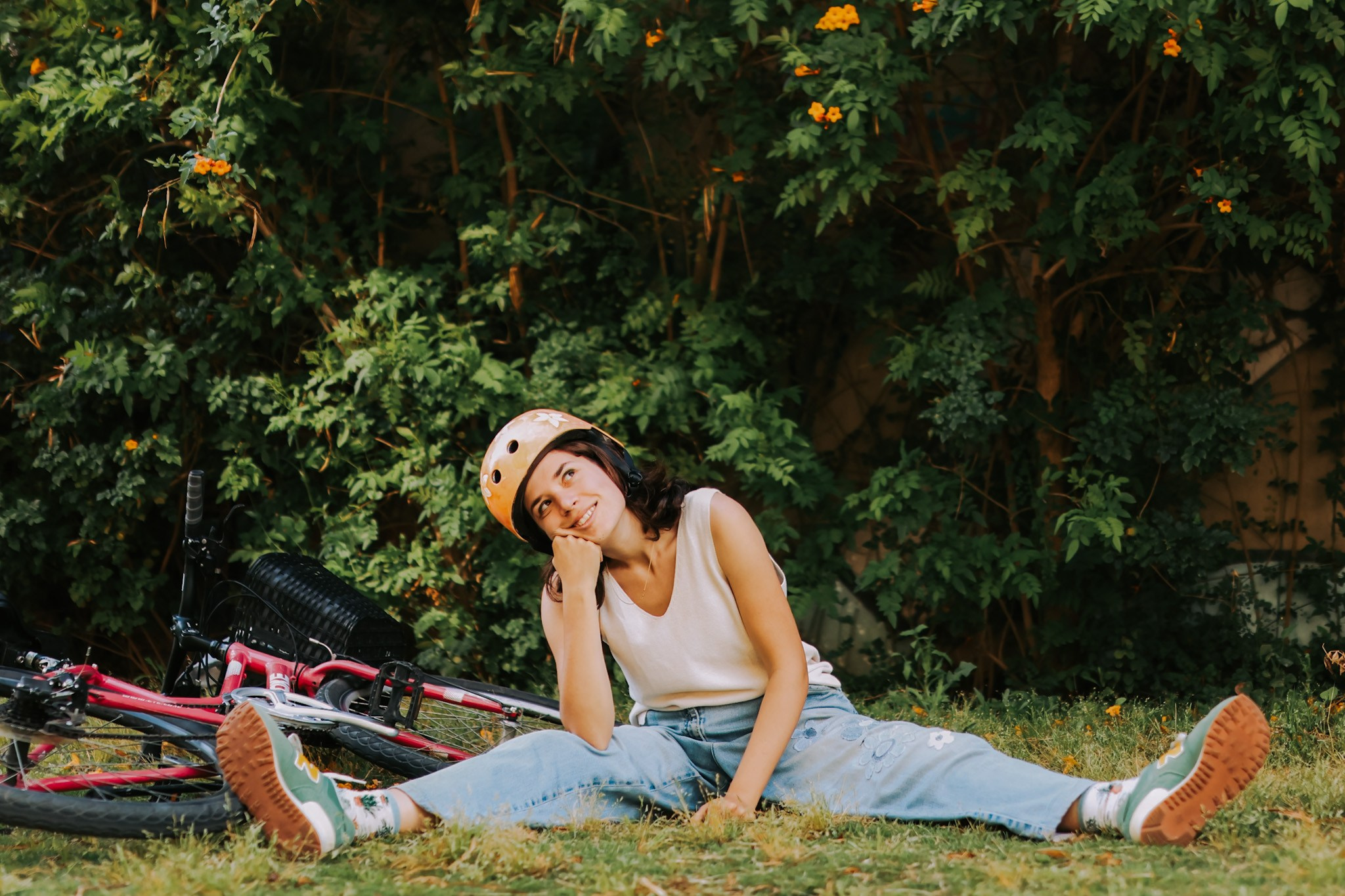 Nogah's helmets, Tel Aviv / April 2025. Photographer in Israel Alice Milchin