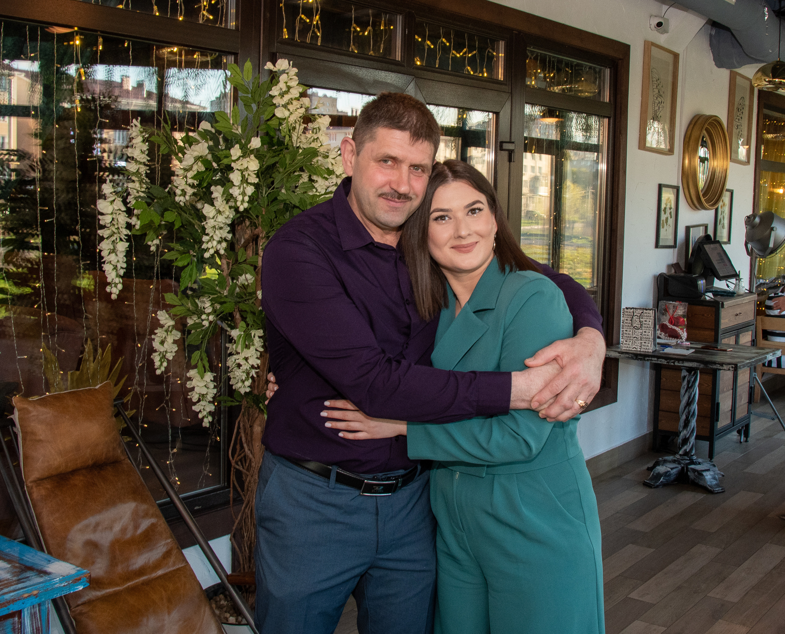 Фотосессия взрослого дня рождения. Интерьерный фотограф Евгений Расторгуев