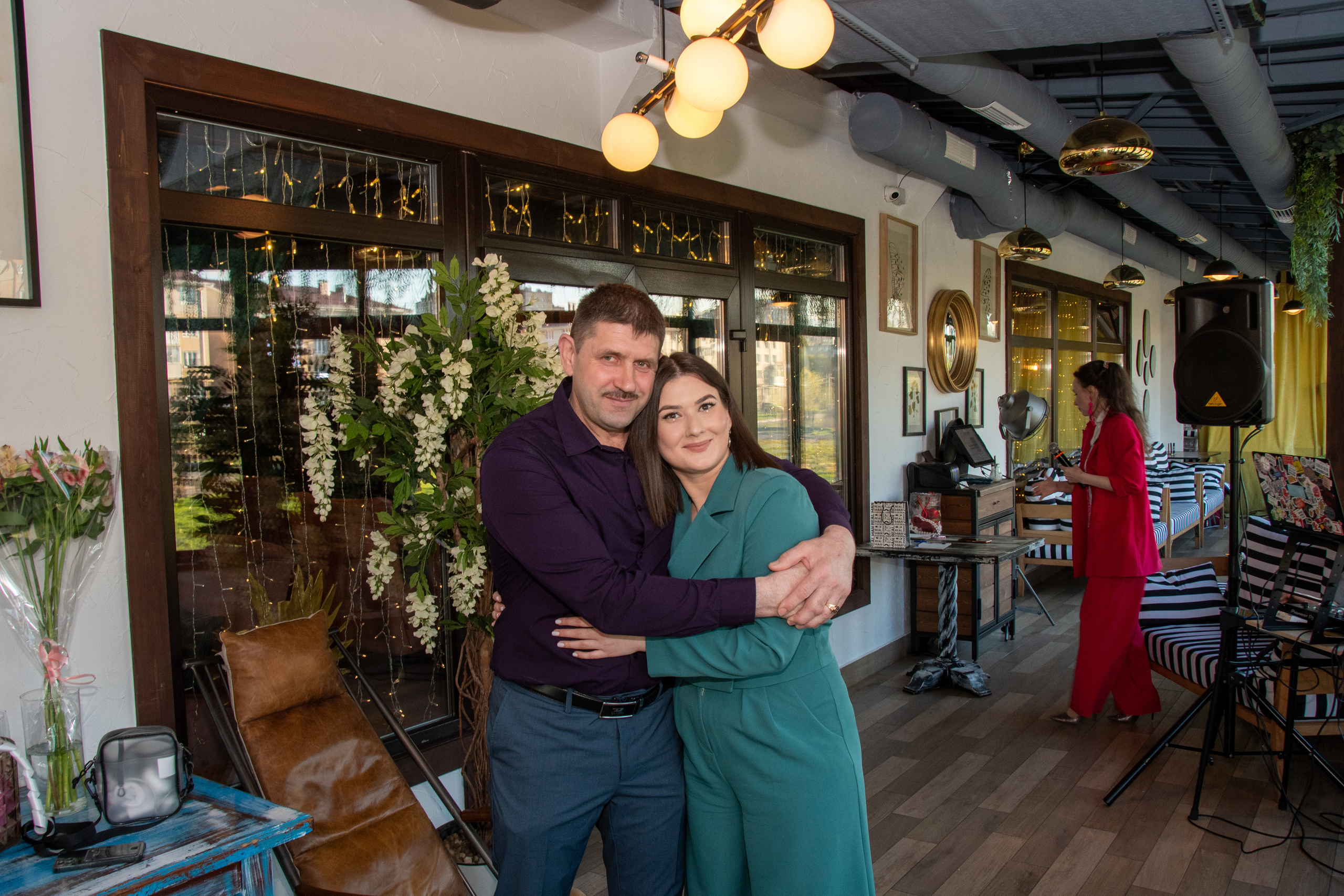 Фотосессия взрослого дня рождения. Интерьерный фотограф Евгений Расторгуев