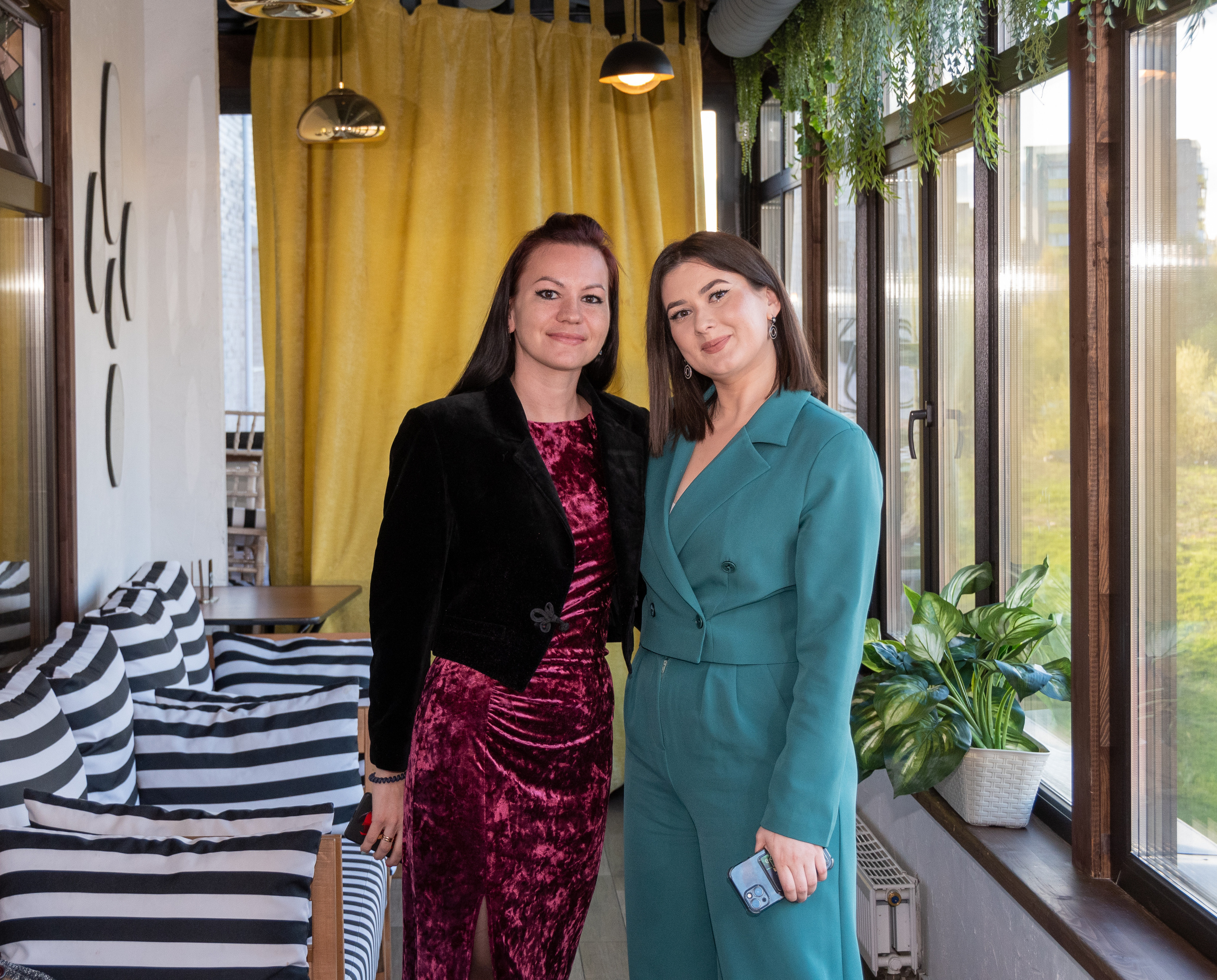 Фотосессия взрослого дня рождения. Интерьерный фотограф Евгений Расторгуев