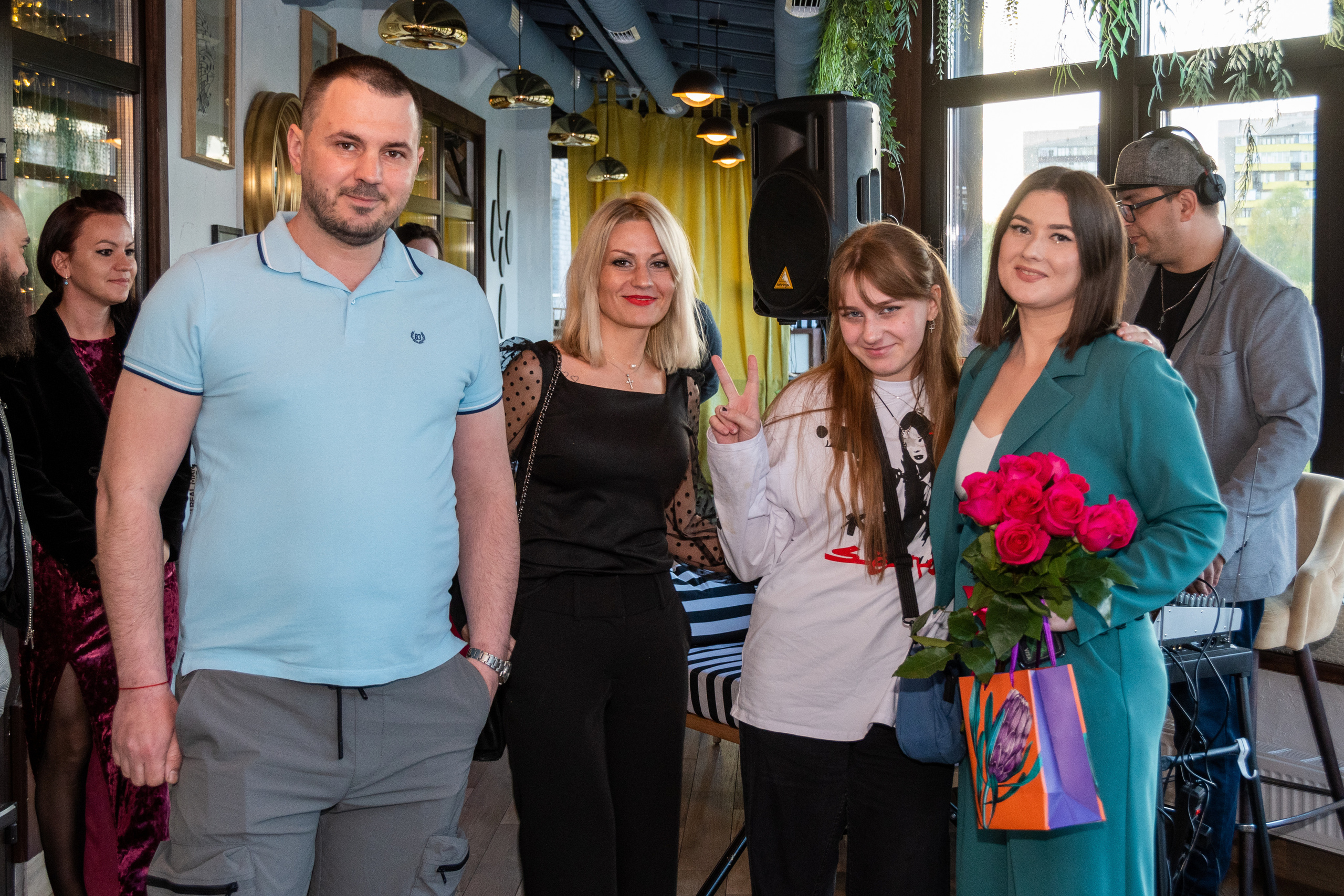 Фотосессия взрослого дня рождения. Интерьерный фотограф Евгений Расторгуев