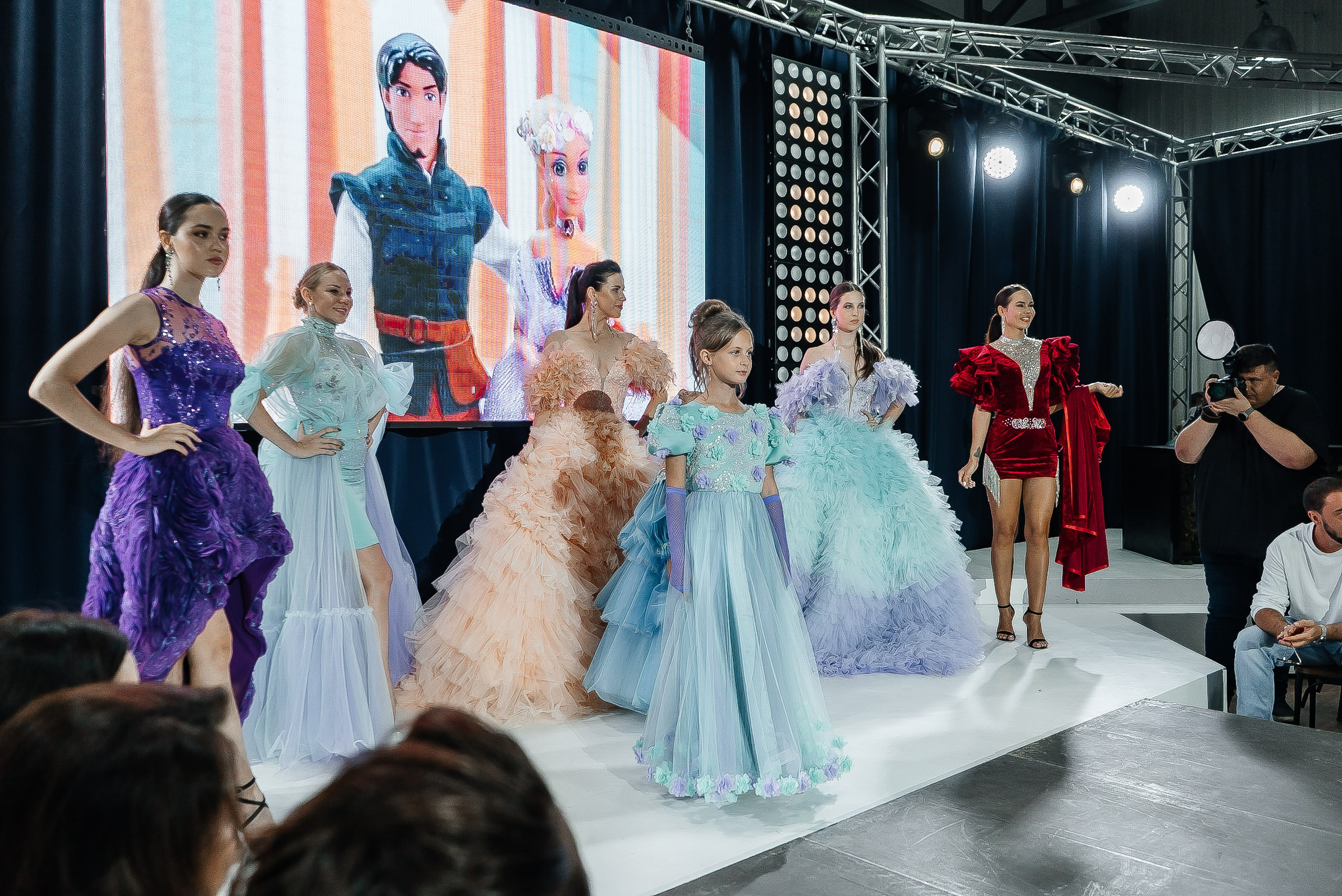 Fashion V 2023. Свадебный и семейный фотограф во Владивостоке Александра Глускер