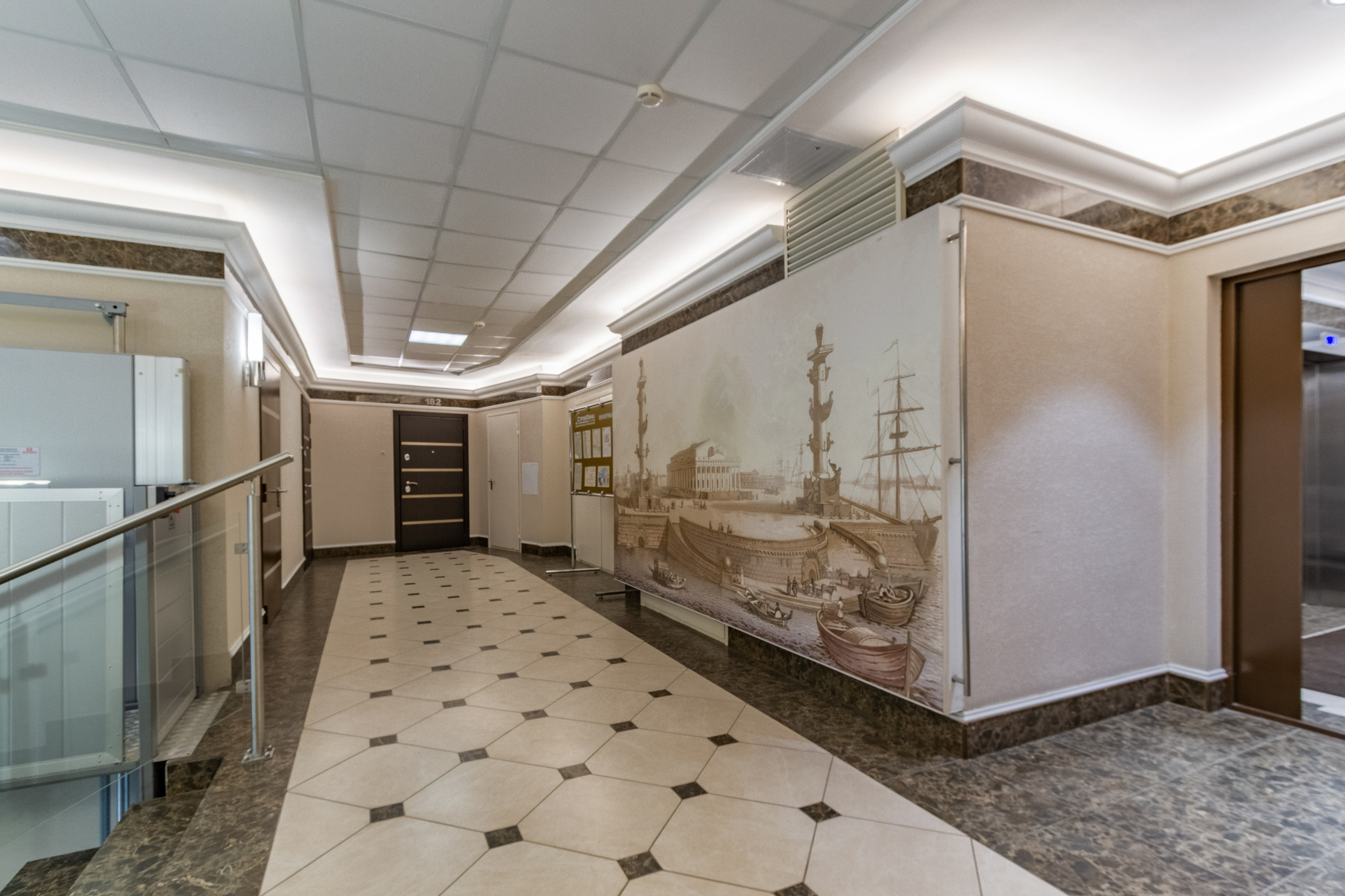 Парадные. Упаковка Недвижимости