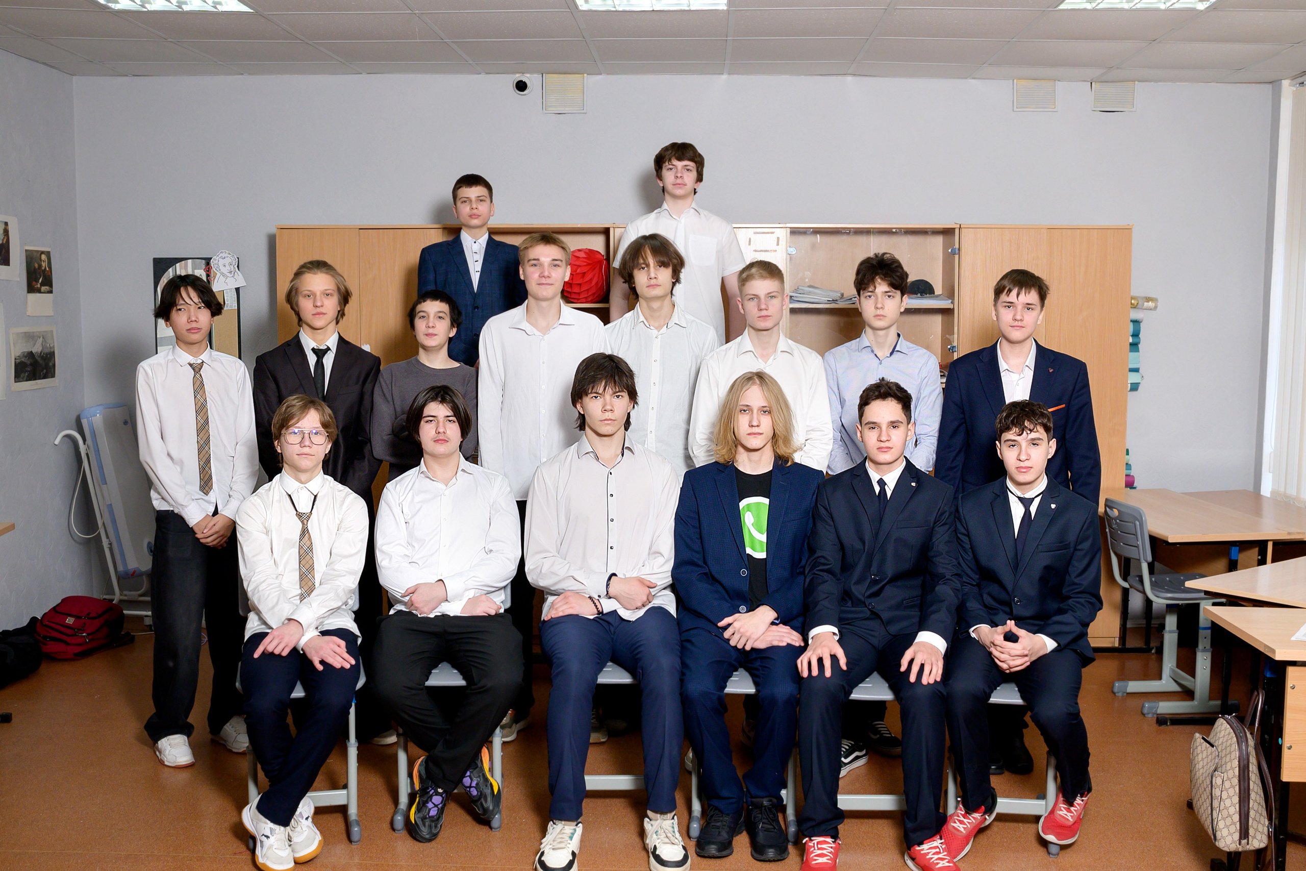 Выпускные альбомы 9 класс. Фотограф новорожденных, семейный детский в Тюмени Татьяна Морозова