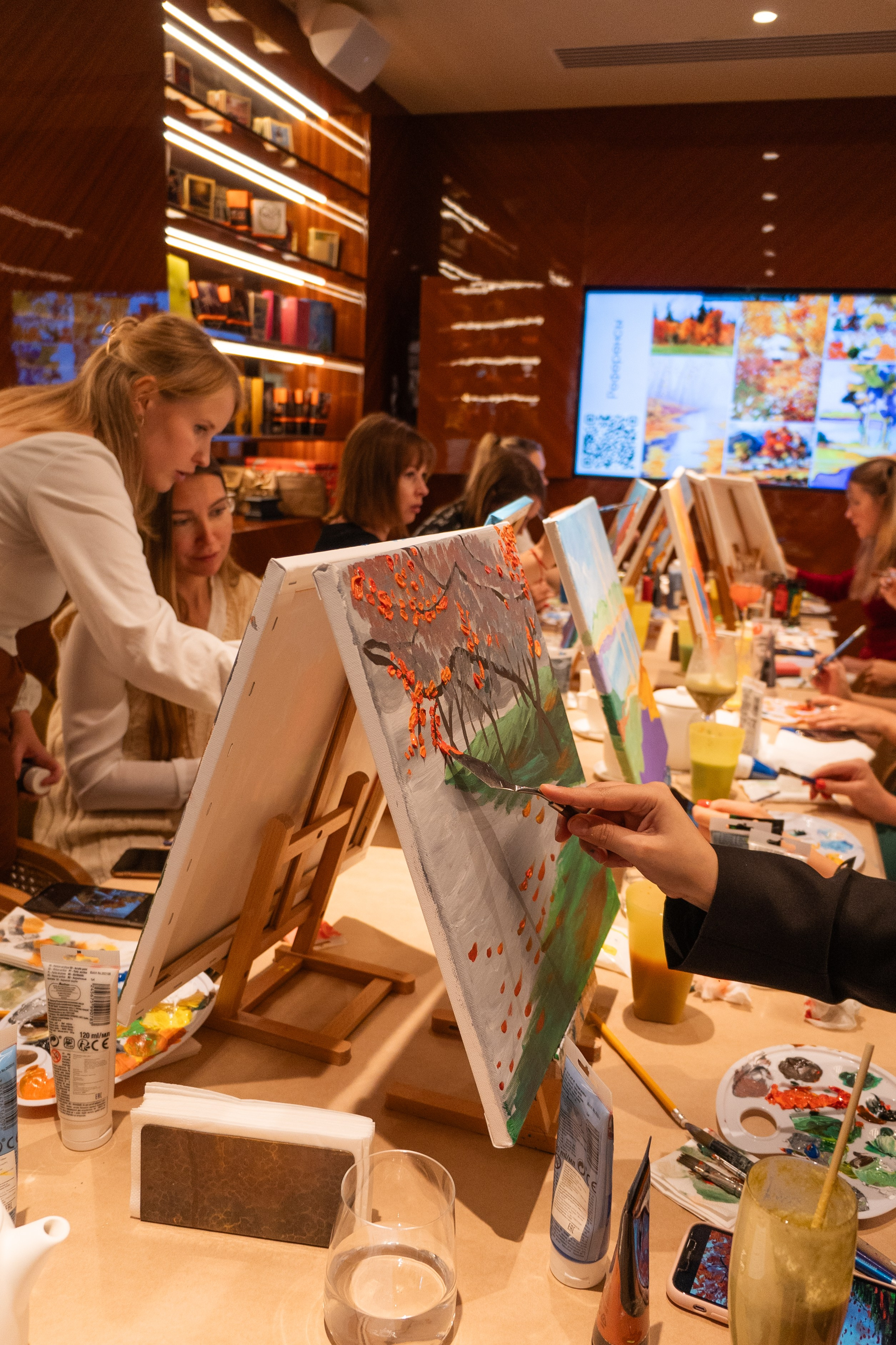 Корпоратив Teach Me Art 3. Портретный фотограф в Москве и Санкт-Петербурге Арина Чех