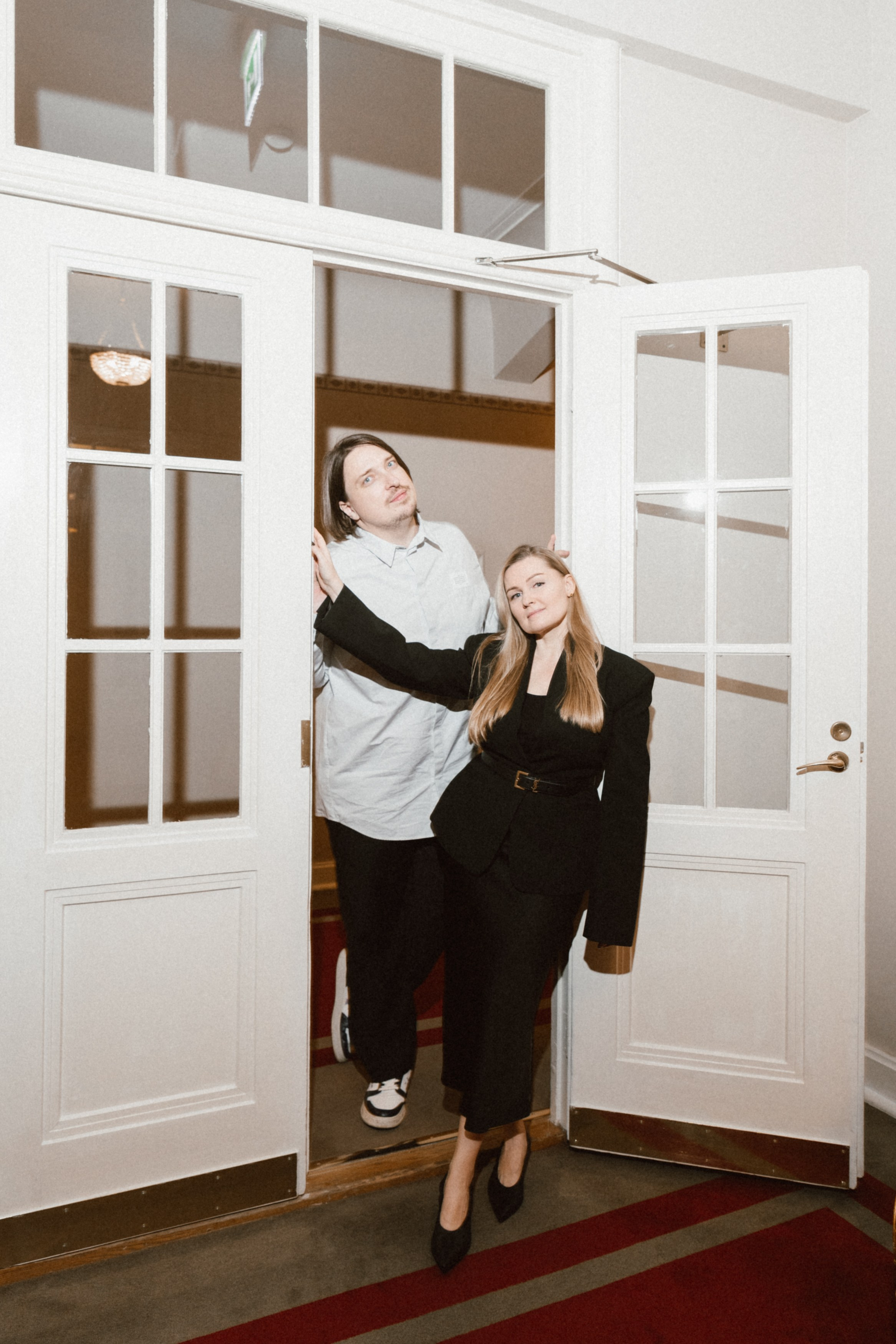 Даша и Витя в Астории. Репортажный и портретный фотограф в Санкт-Петербурге Степлевич Дарья