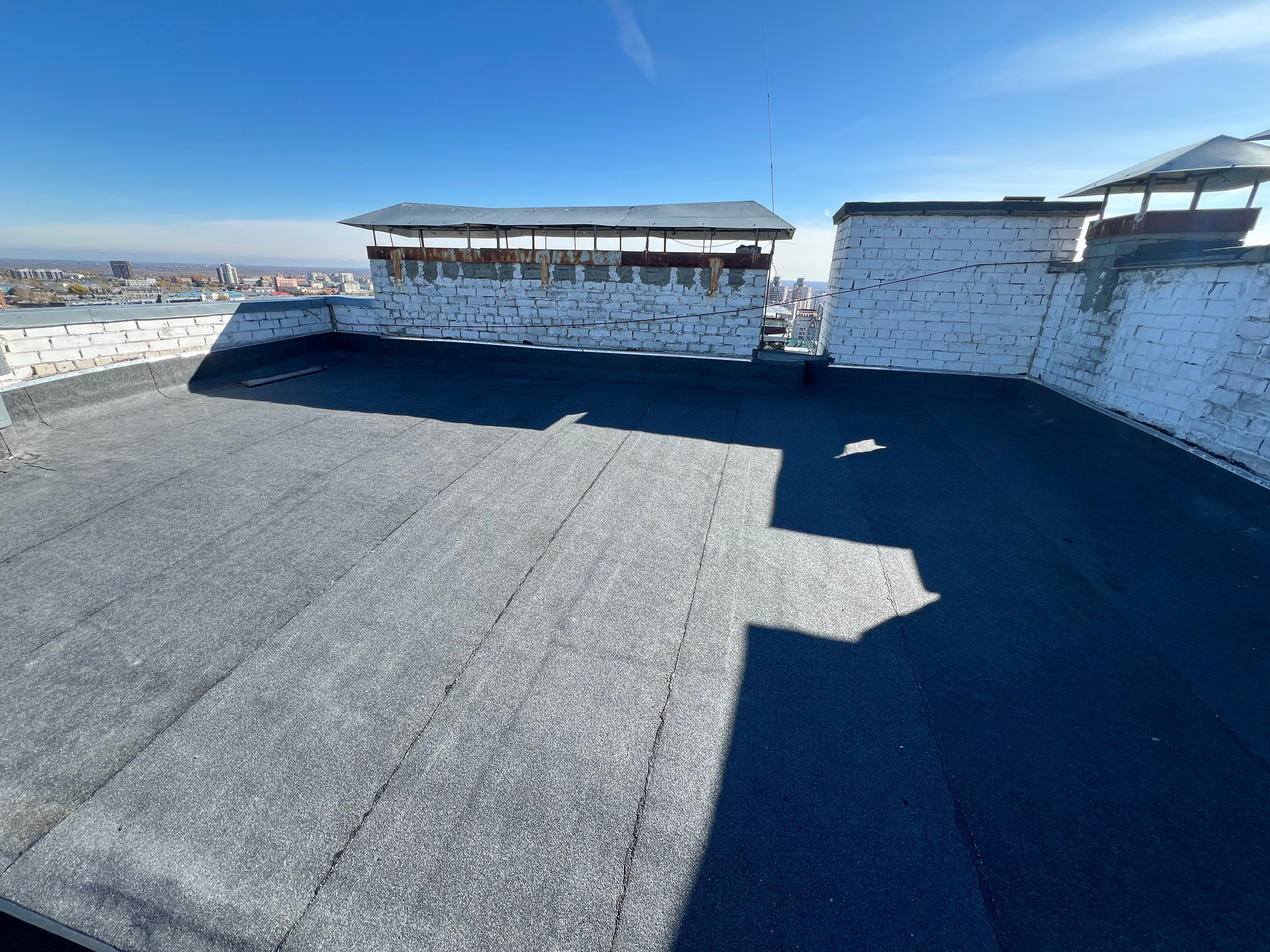 ТСЖ Строителей 33 Монтаж наплавляемой кровли