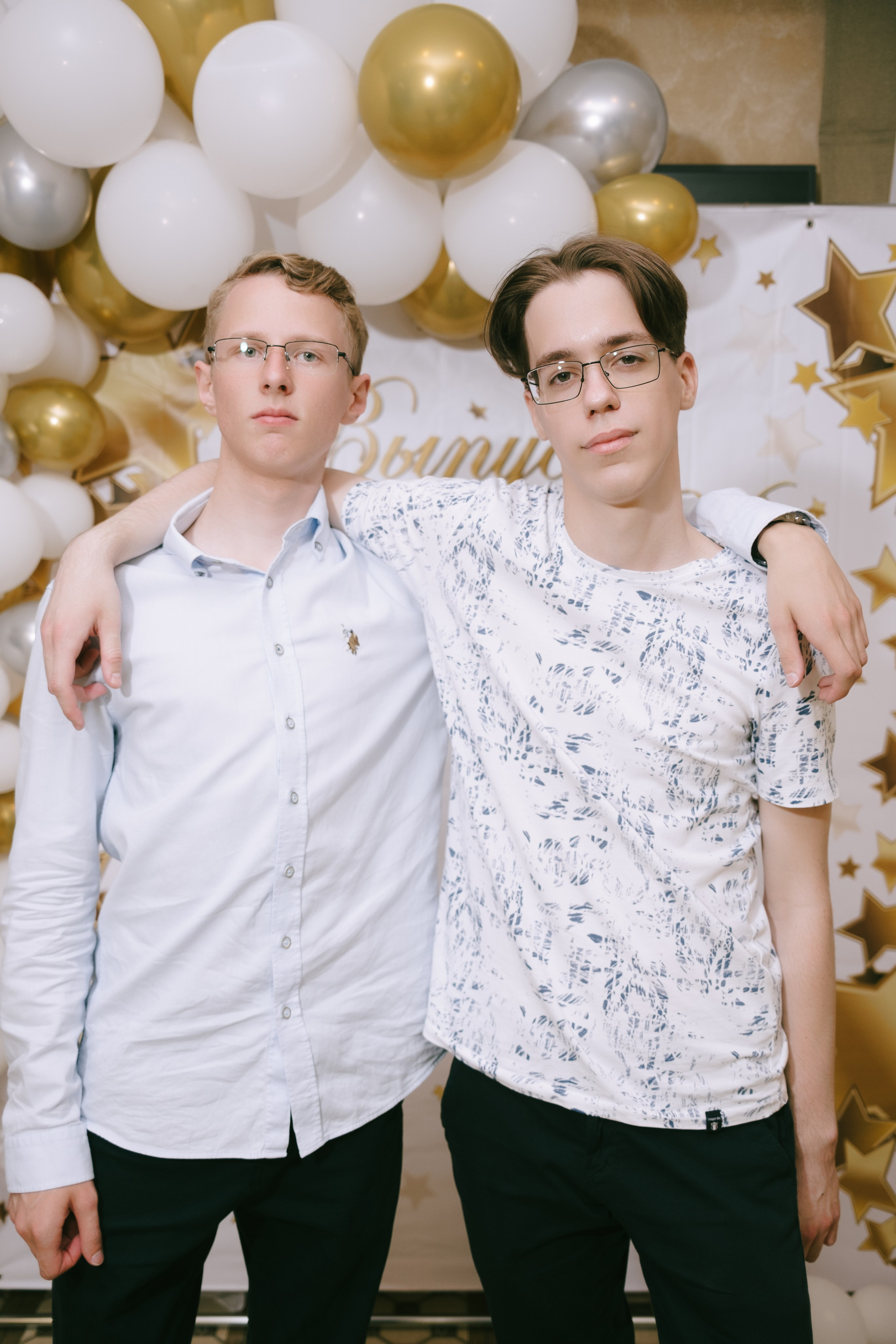 Выпускной школа 33. Свадебный и репортажной фотограф Денис Ожигин в Краснодаре и Краснодарском крае