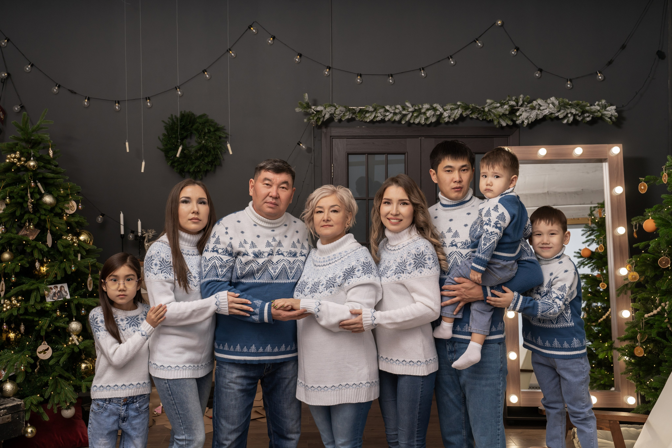 Комплекты Family look. Фотостудия Малина в городе Улан-Удэ. Фотограф Ирина Жарникова