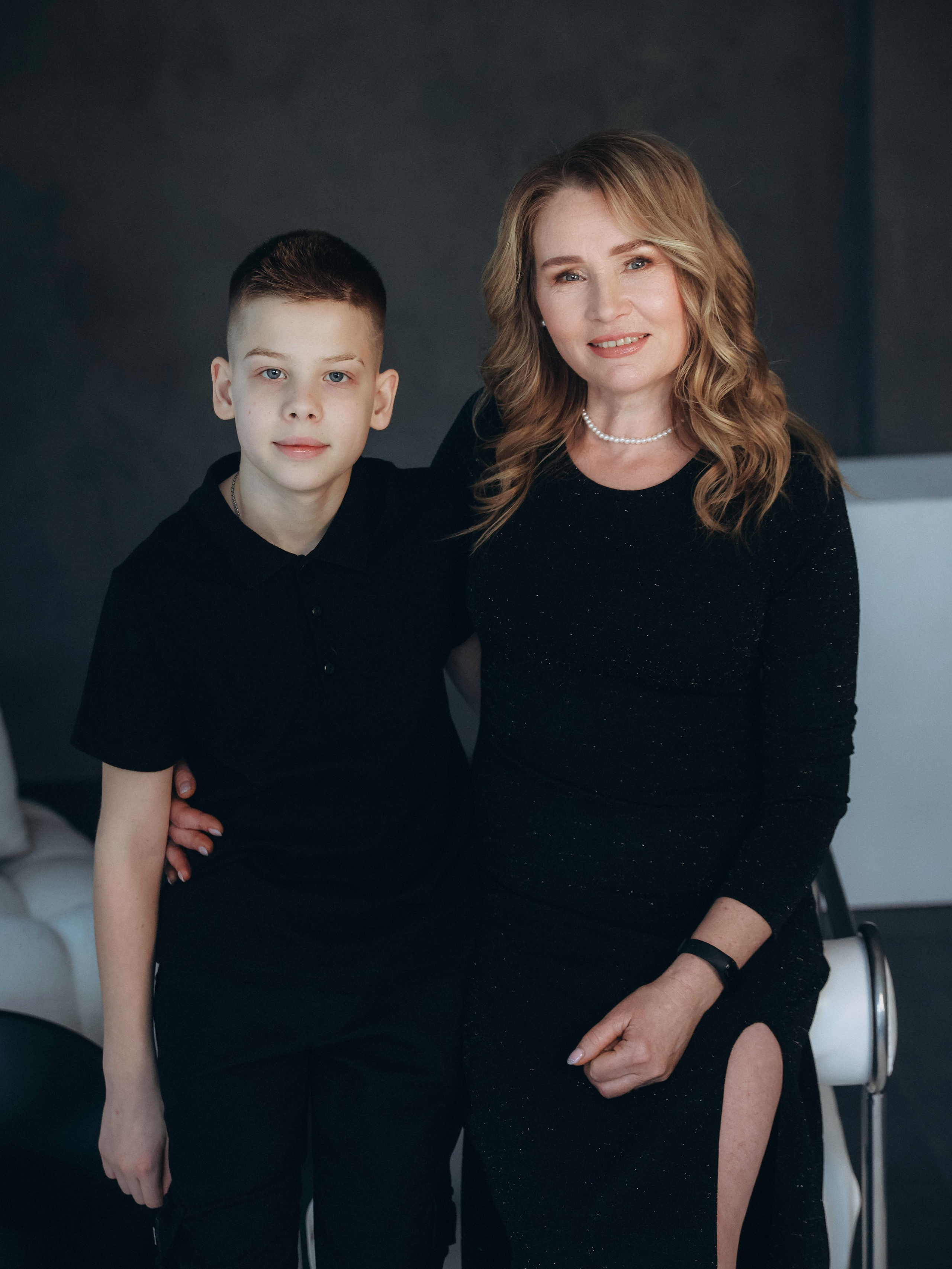 Семейная фотосессия in Black. Мультифотограф Динара Ахмедзянова