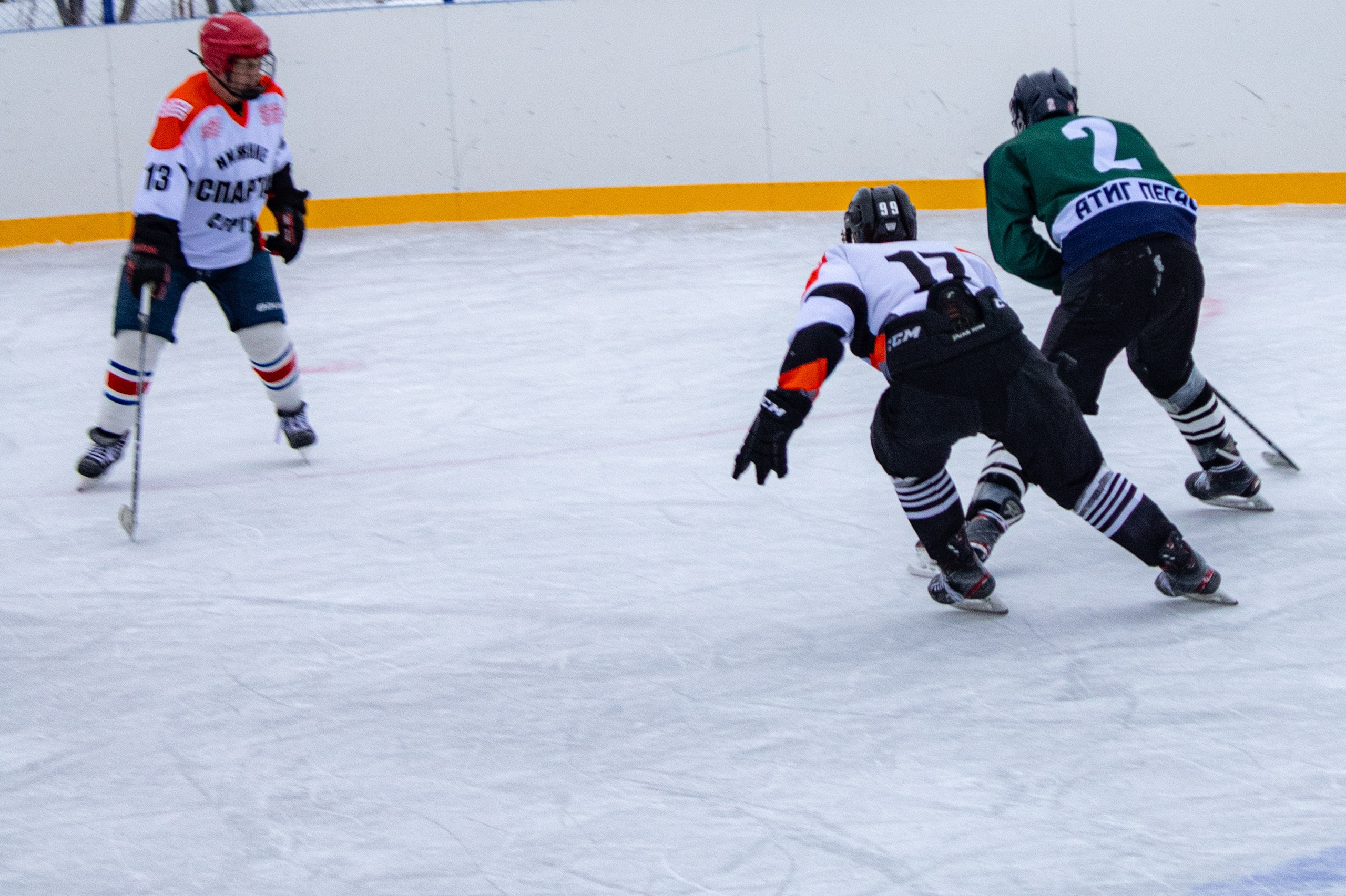Хоккей г.п Атиг-г.Нижние Серги