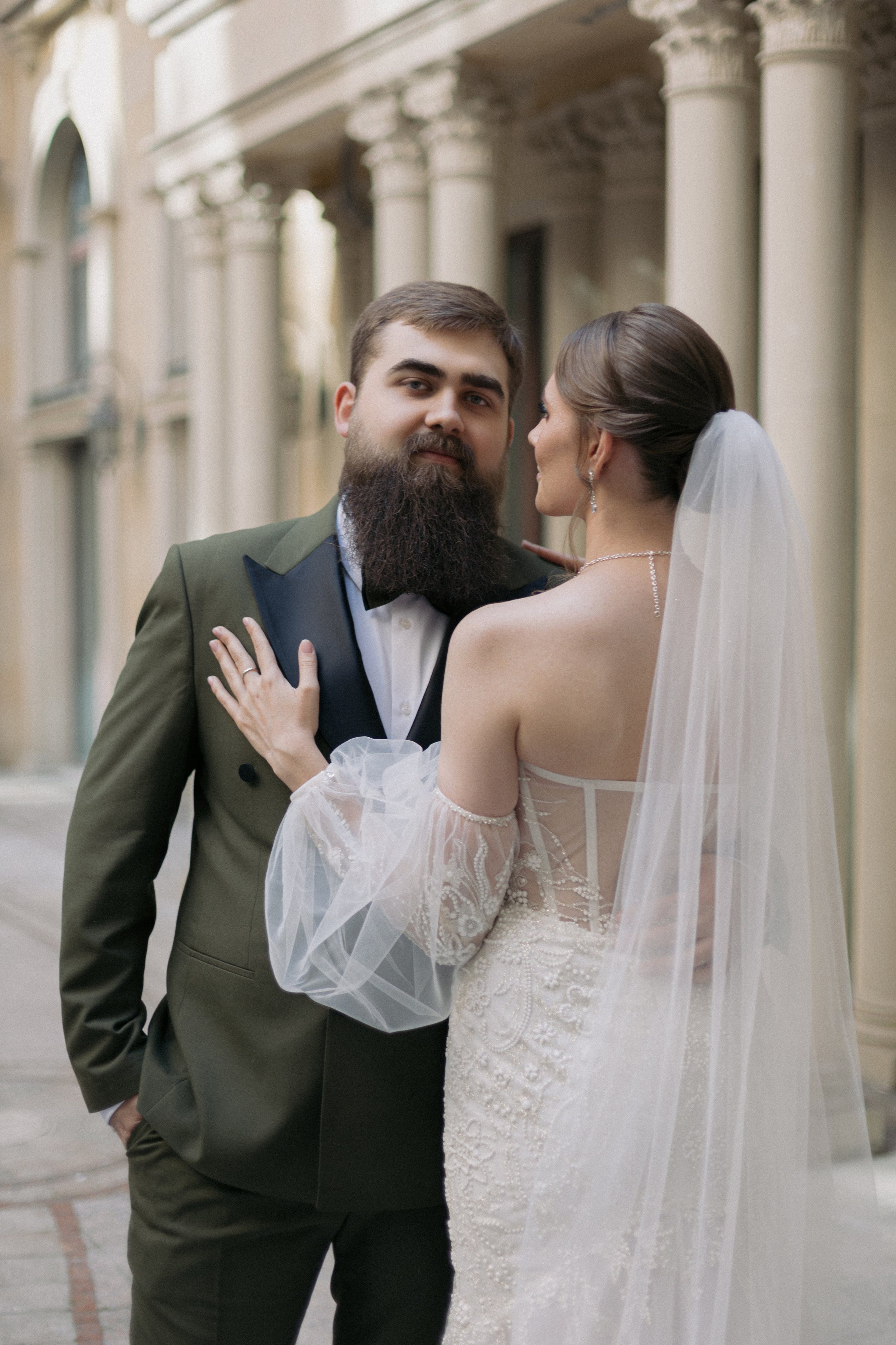 Свадебная фотосессия на Тверской. Свадебный фотограф в Москве. свадебная фотосессия Москва. Фотограф в Москве Валерия Рожкова