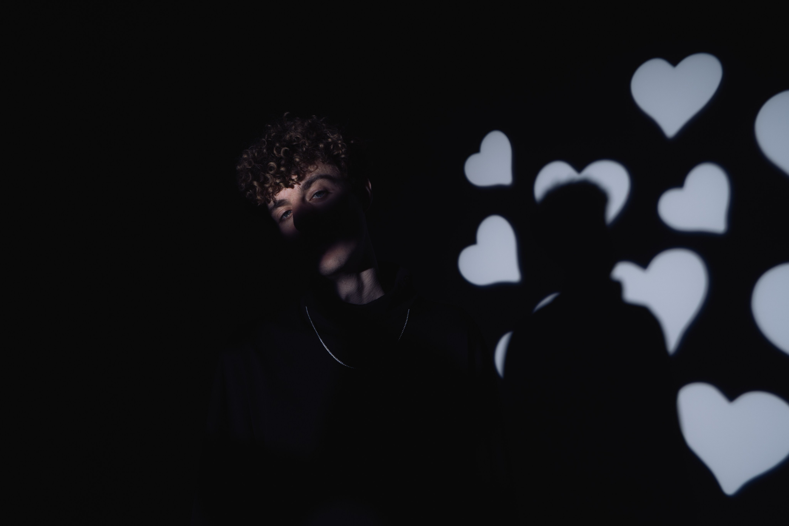 Клип «Больше». Фотограф Алиса Аспер