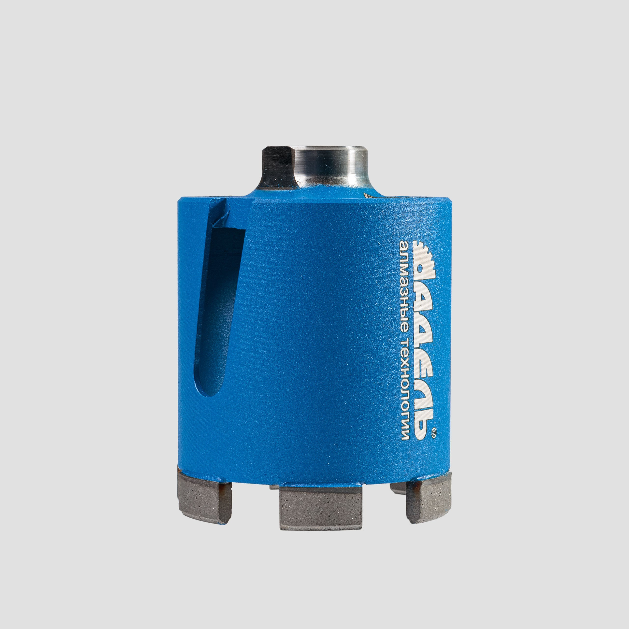 Предметные фотографии бытовых и строительных инструментов