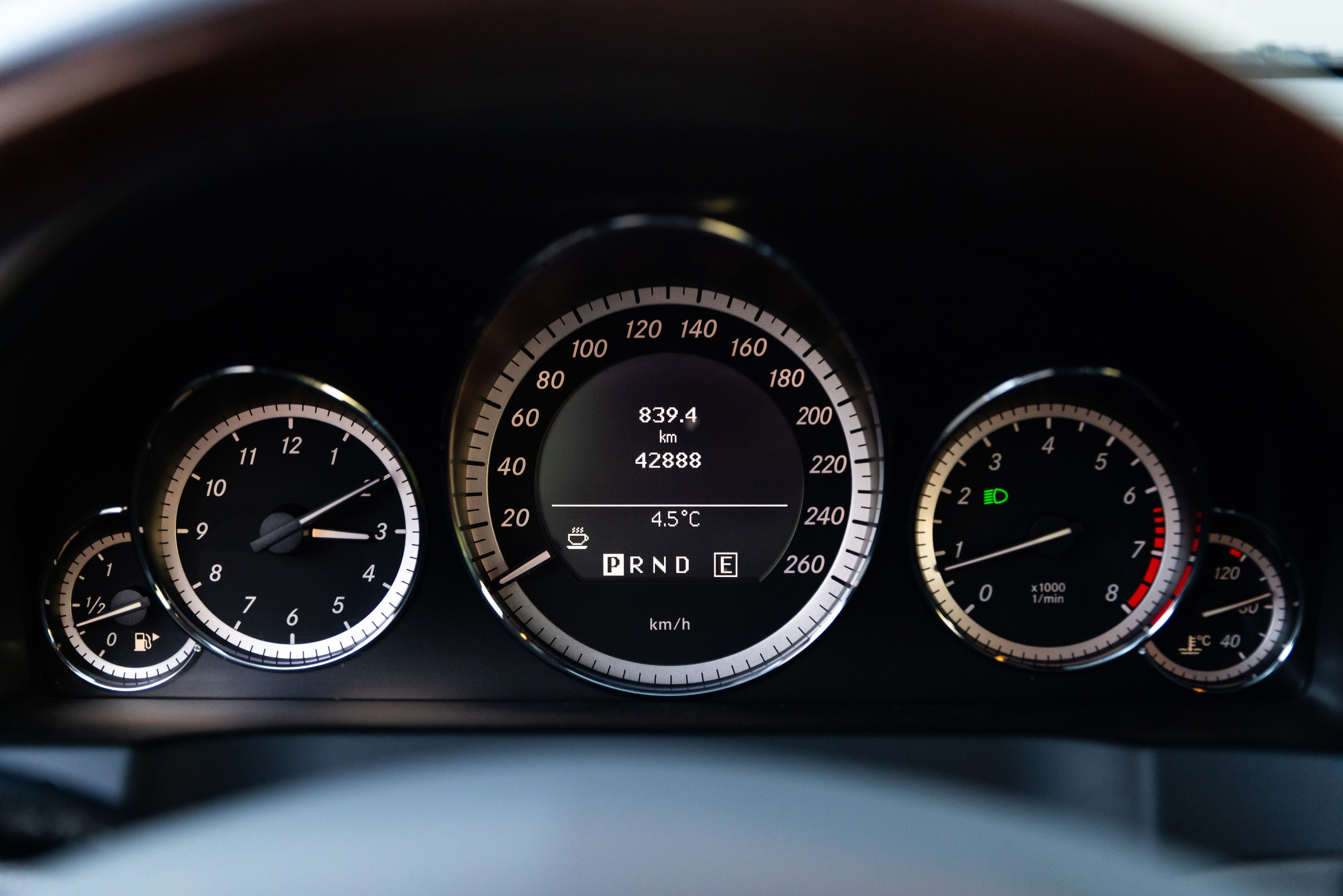 Mercedes e classe. Автомобильный фотограф в Санкт-Петербурге — Илья Kaseone_1