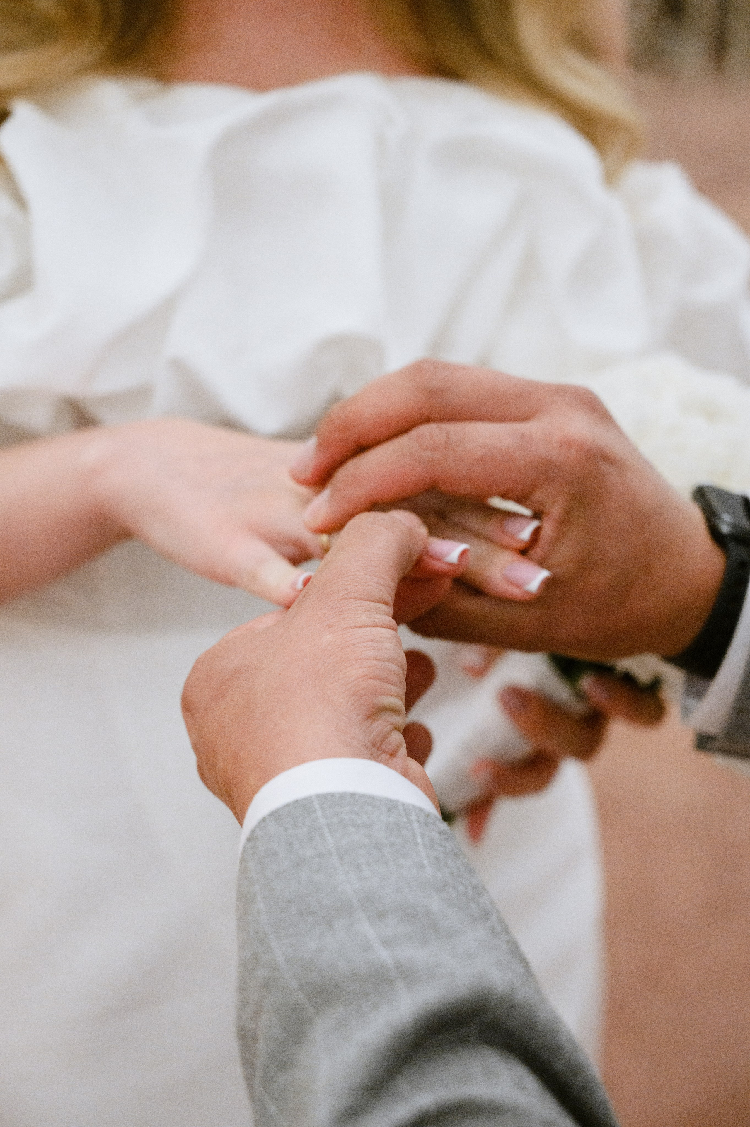 Свадьба. Профессиональный фотограф беременности в СПБ. Стильные фотосессии беременности в стиле минимализм и классическая фотография