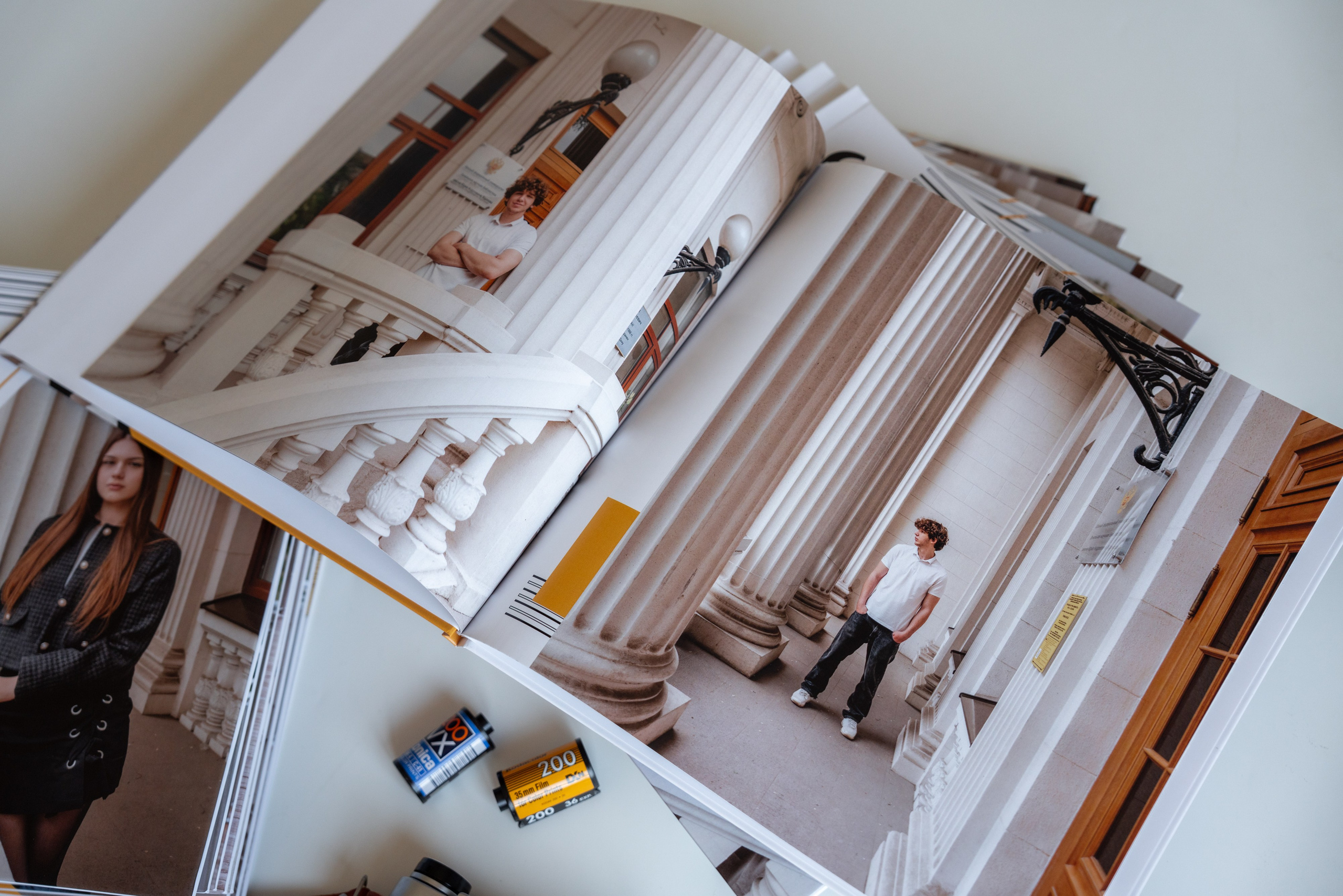 11 класс — листы мягкие. Формат 30×30. Лицей № 71. Выпускные альбомы