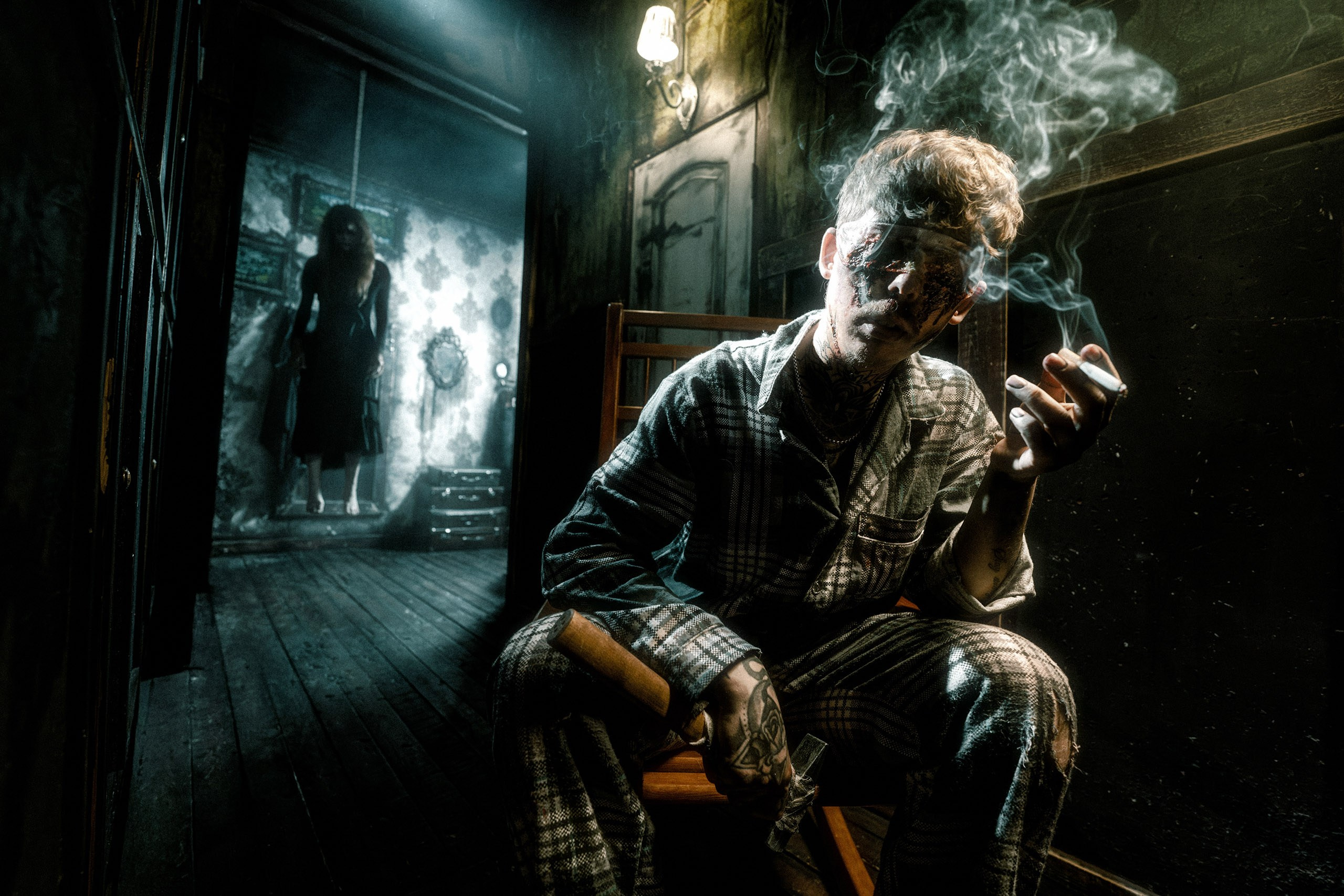 Фотосъёмка для хоррор и экшен квеста. Рекламный фотограф в Москве Алексей Тверяков