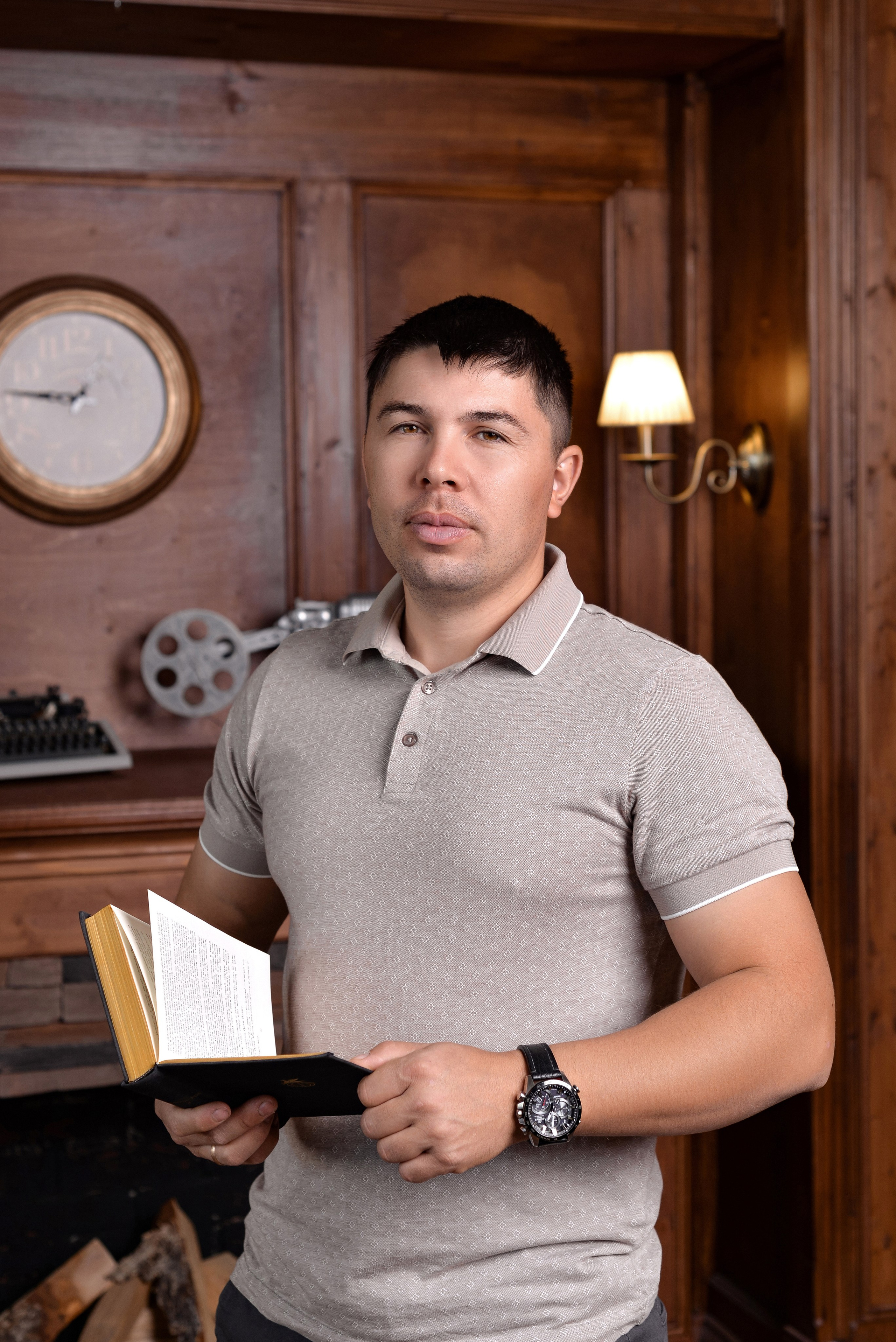 Ариана 1 годик с розовыми бантиками (Рита и Игорь родители). Семейный и свадебный фотограф Галина Абакумова, фотосессии в Белгороде