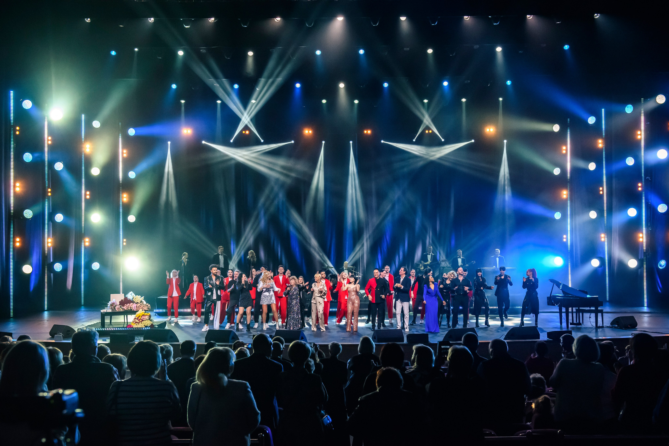 Лариса Рубальская «40 лет с песней по жизни» — Крокус Сити Холл. Бренд-фотограф для экспертов и блогеров в Москве Влада Горбовская