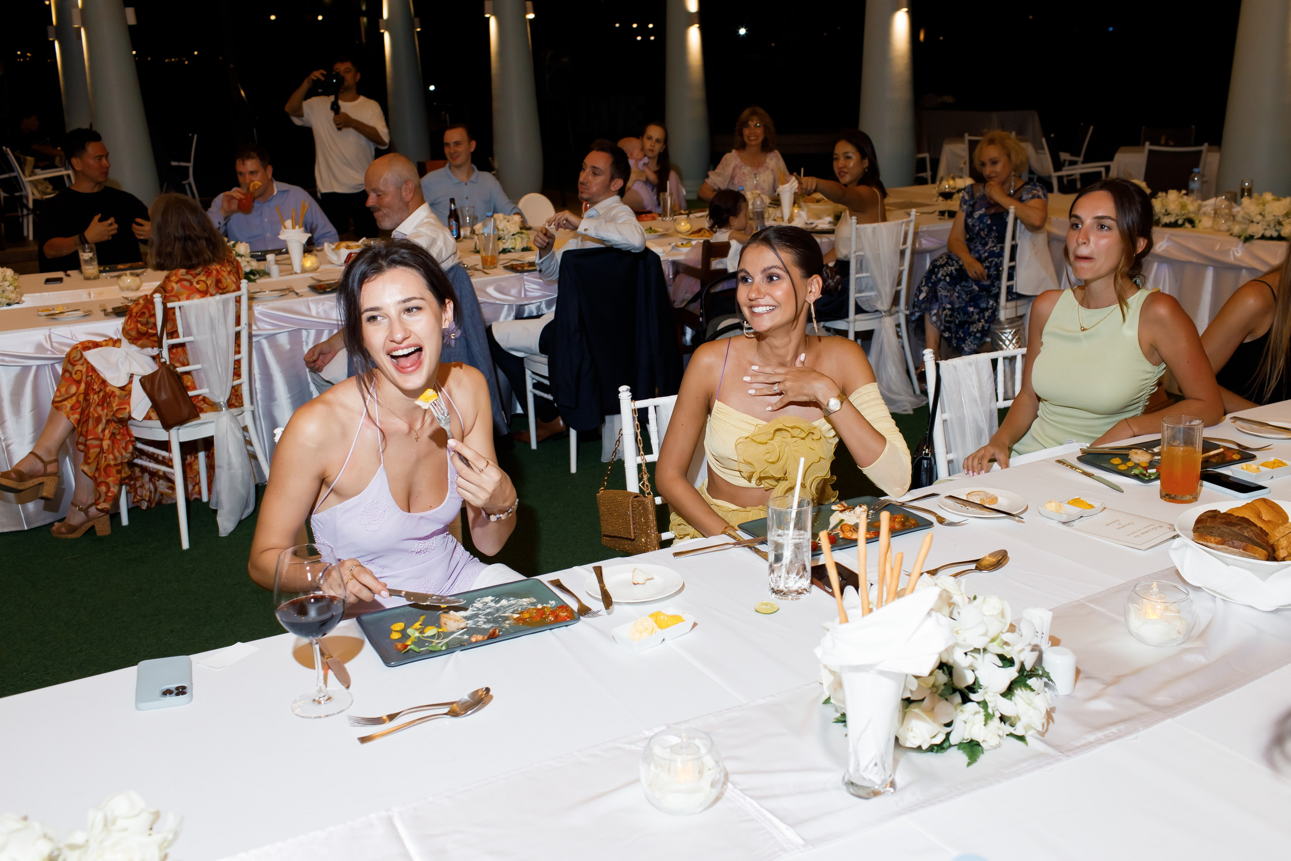 Свадьба в отеле Кататани остров Пхукет. Фотограф на Пхукете в Таиланде