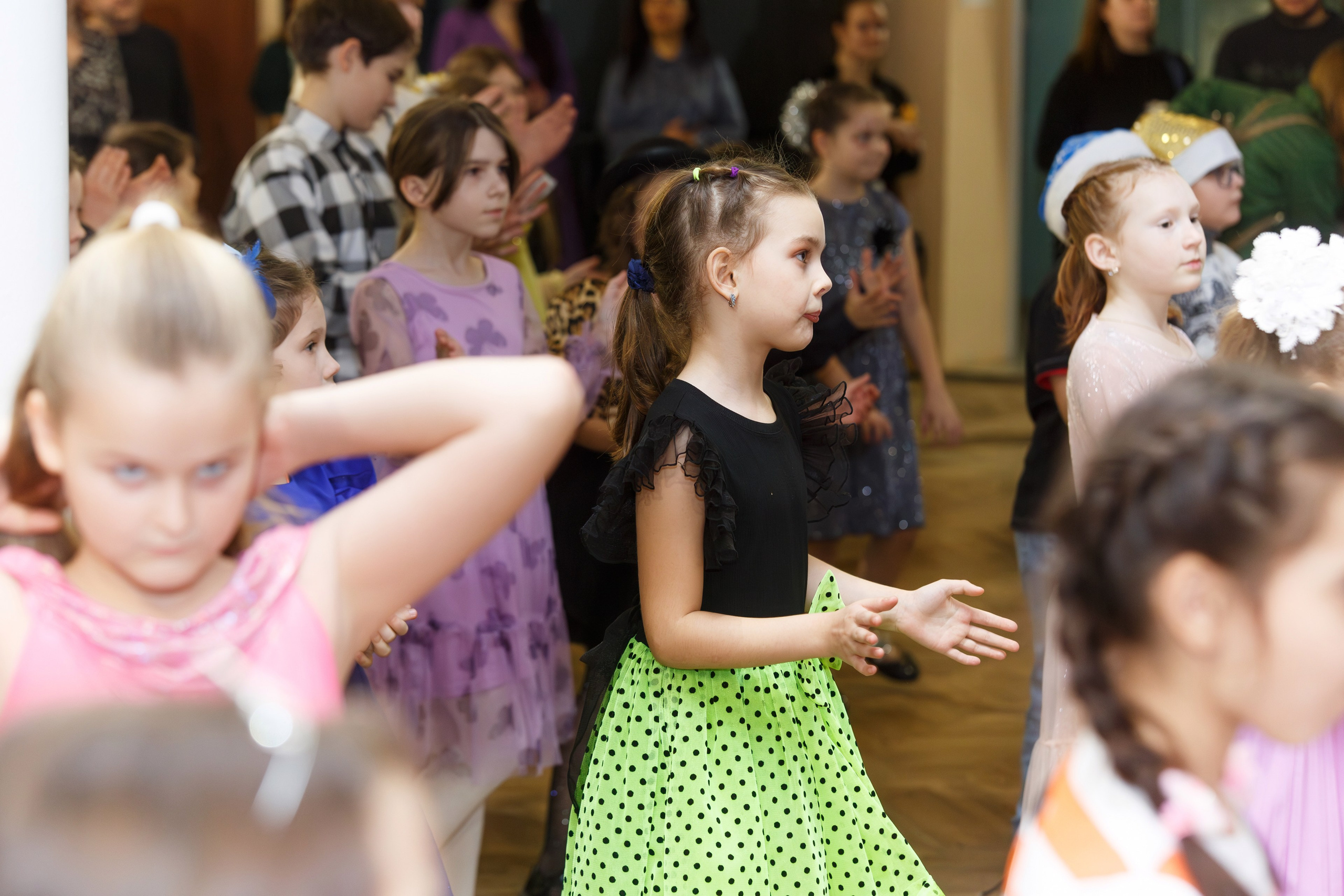 Театр-студия «ОК"ФАНТАЗИЯ» — „НОВЫЙ ГОД С ФАНТАЗИЕЙ“. Профессиональный фотограф в Мценске и Орловской области